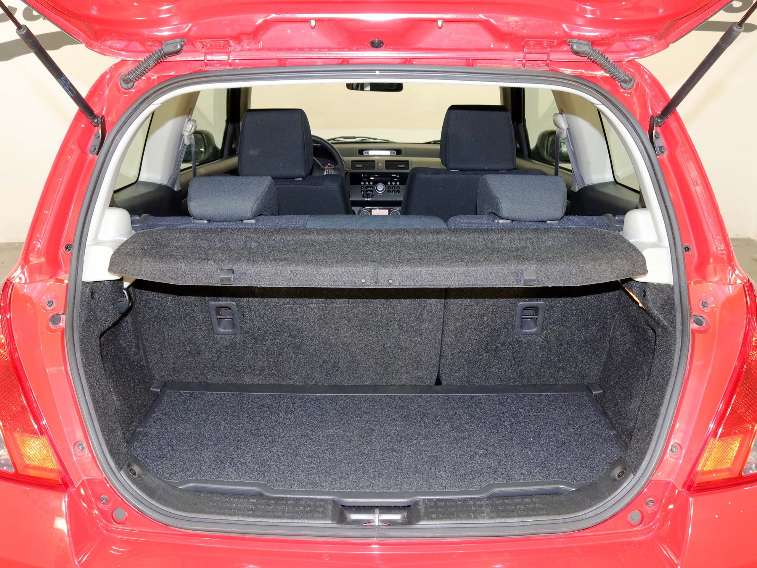 Foto Suzuki Swift 10