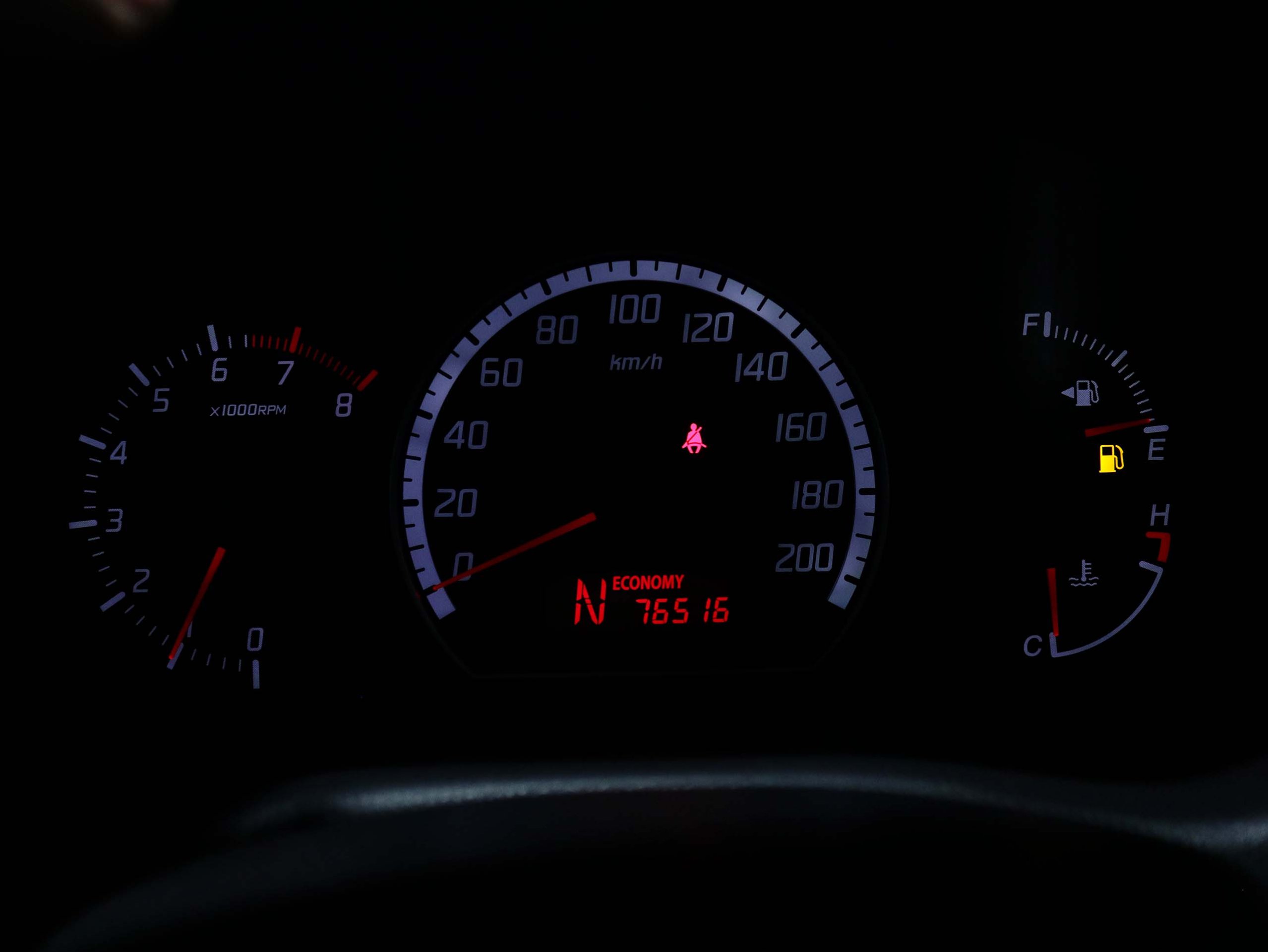 Foto Suzuki Swift 16