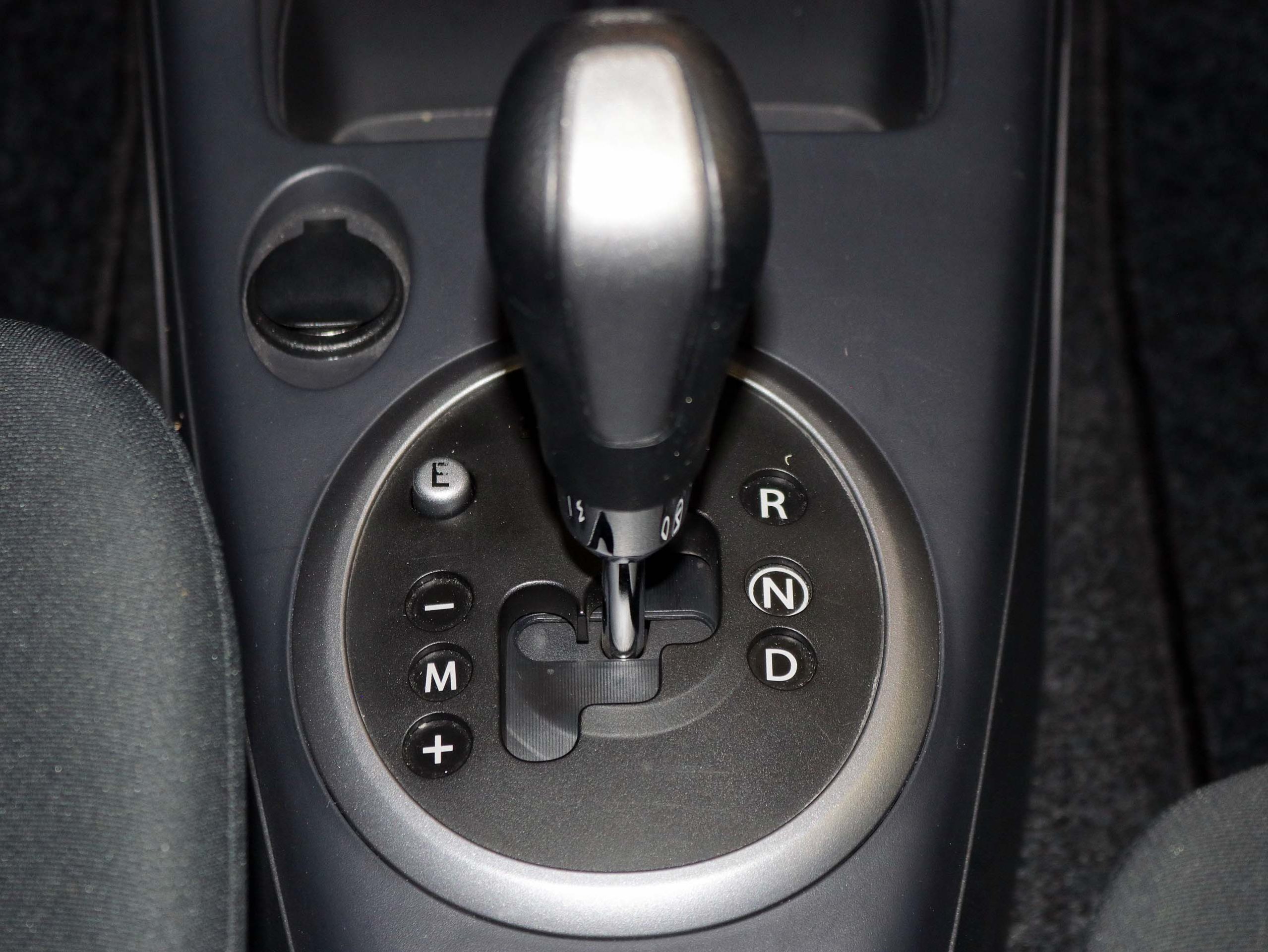 Foto Suzuki Swift 26