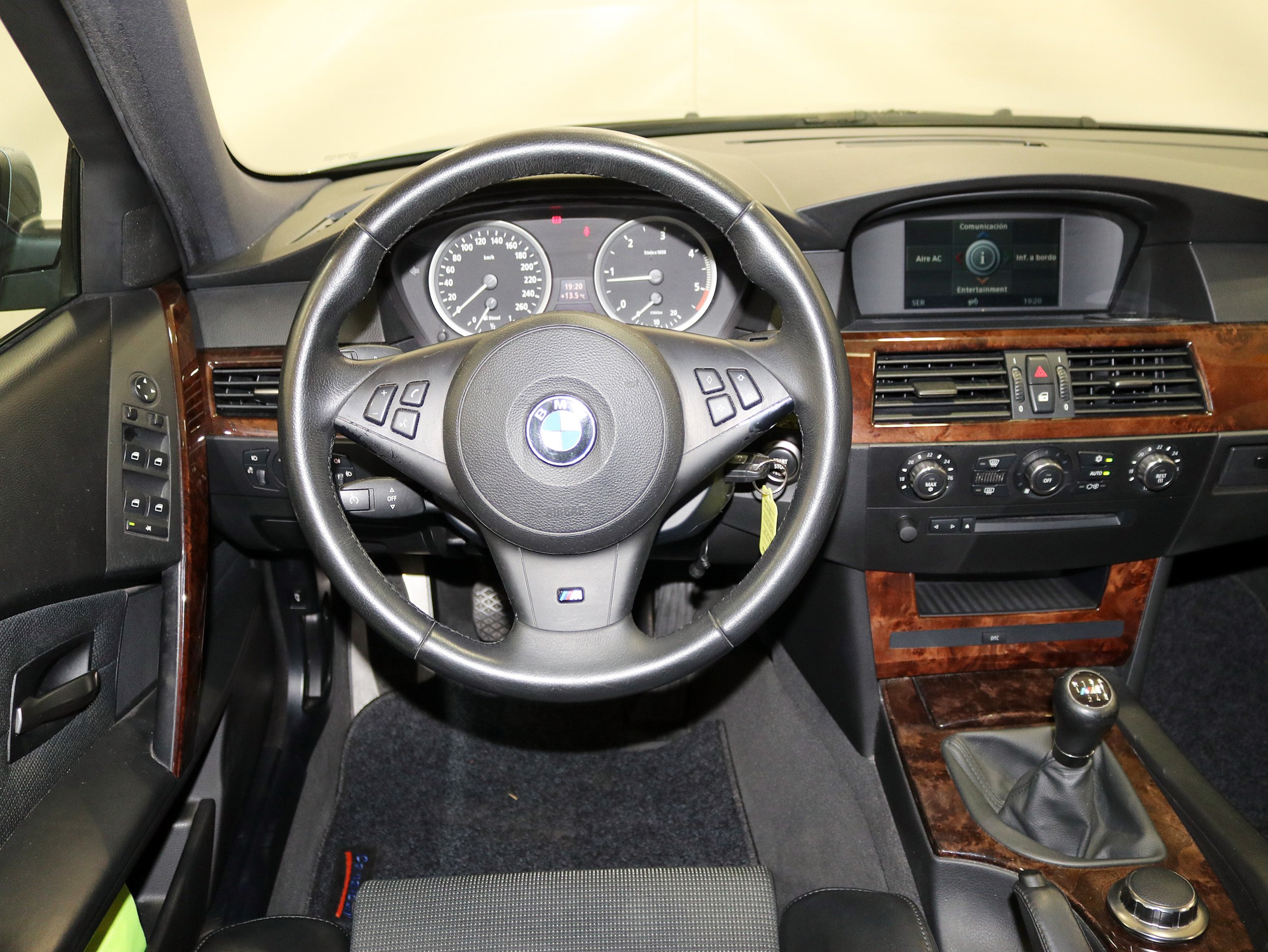 Foto Bmw 520 17