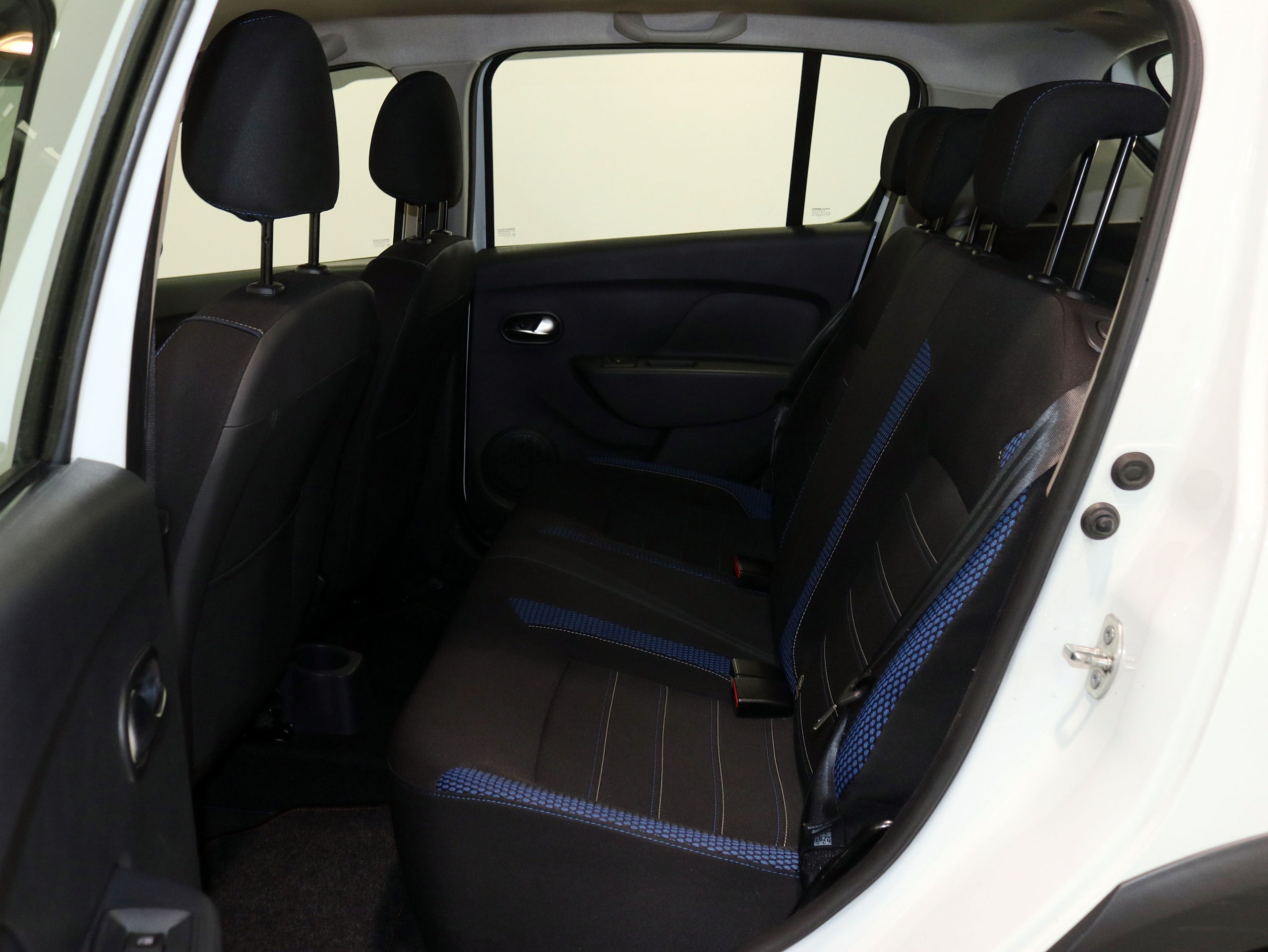 Foto Dacia Sandero 15
