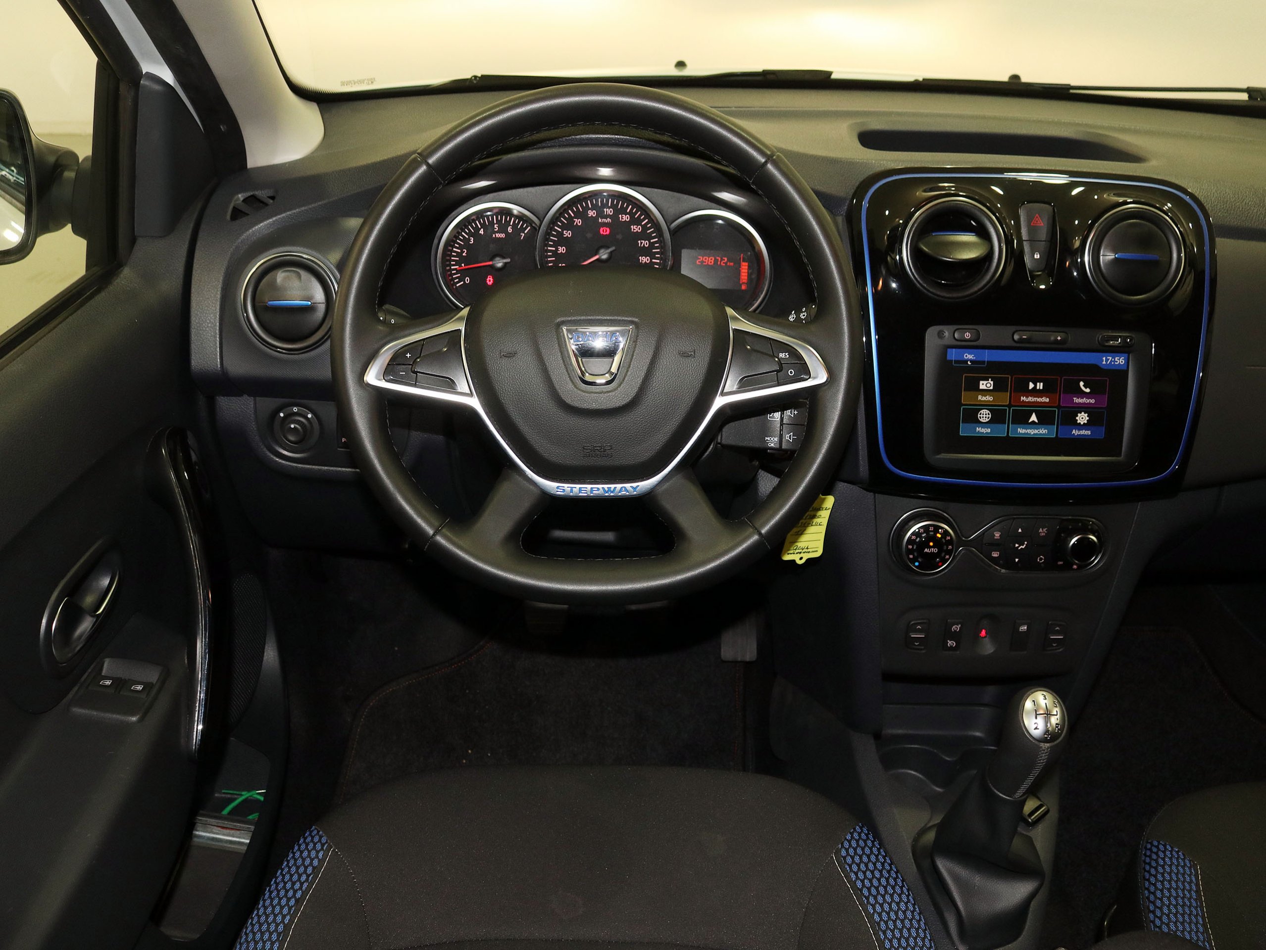 Foto Dacia Sandero 23