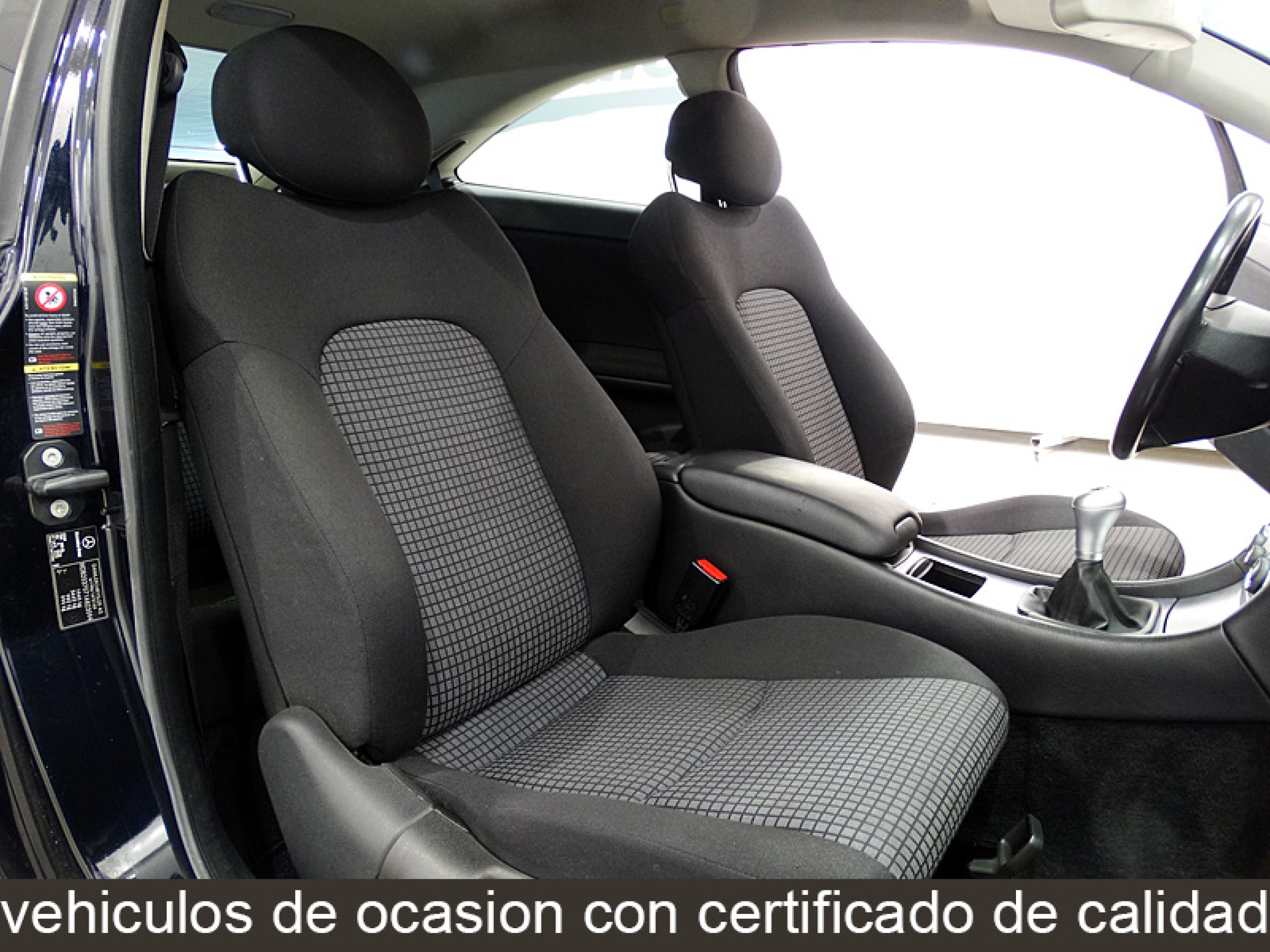 Foto Mercedes-Benz C 200 20