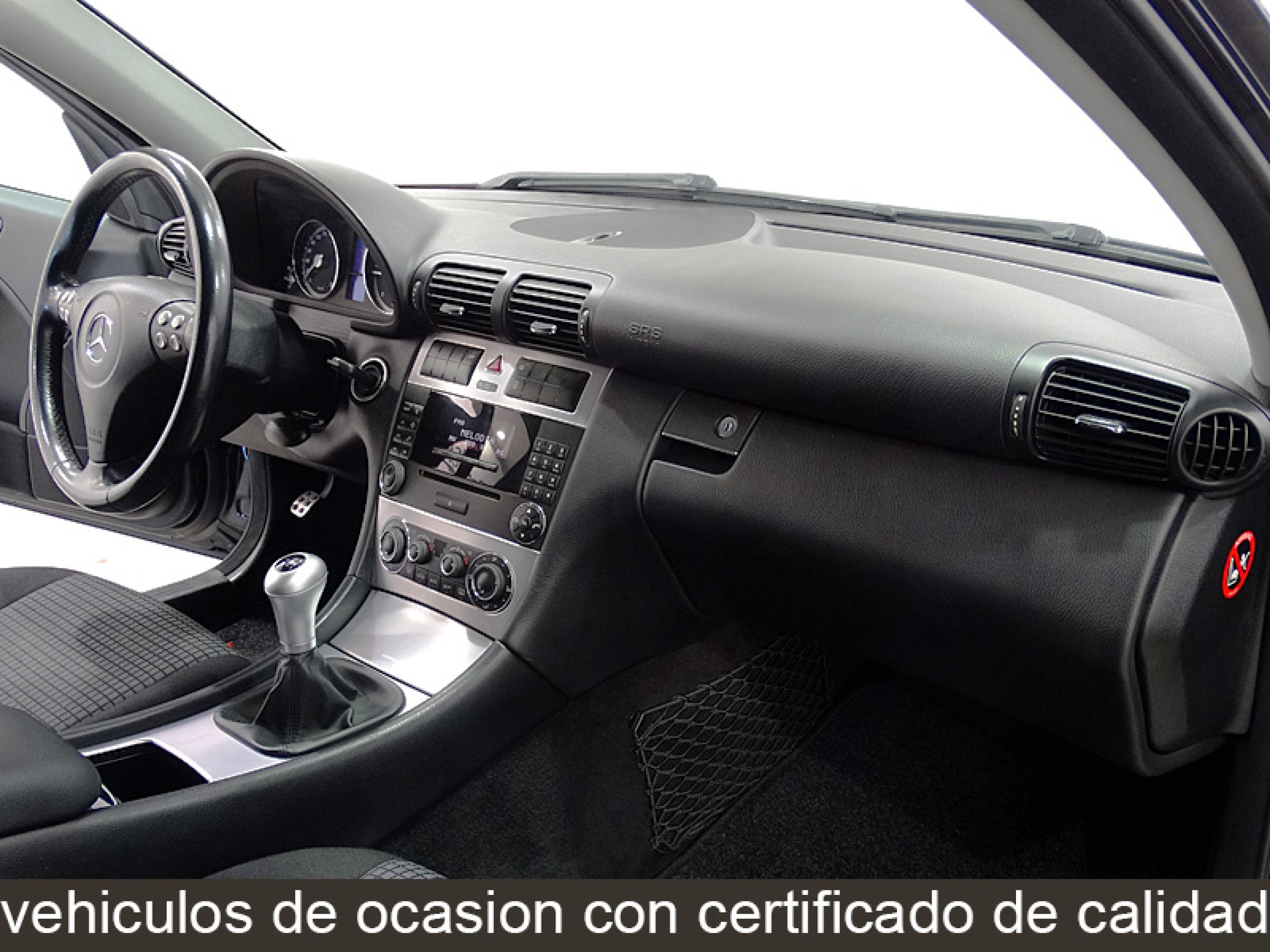 Foto Mercedes-Benz C 200 25