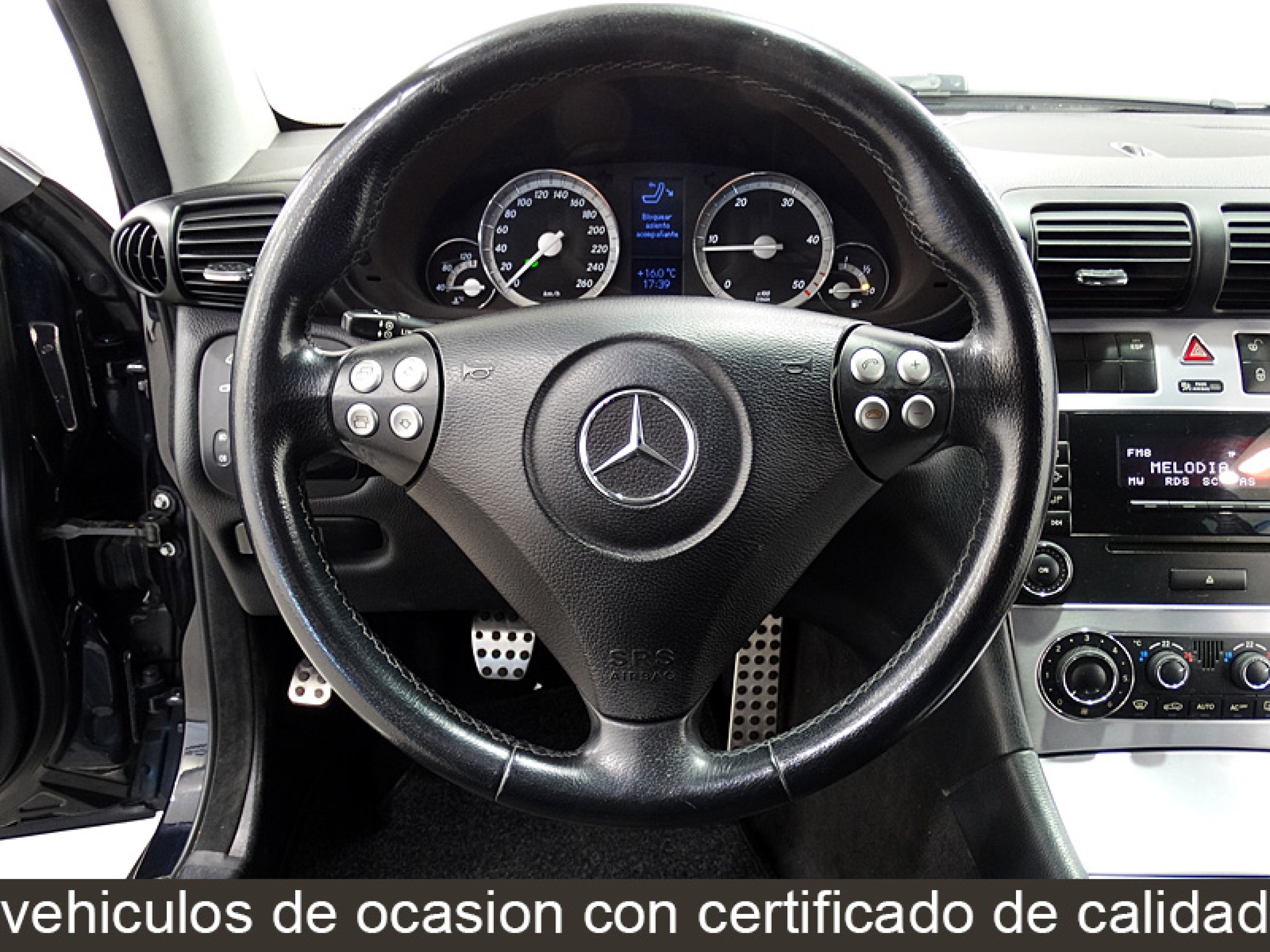 Foto Mercedes-Benz C 200 26