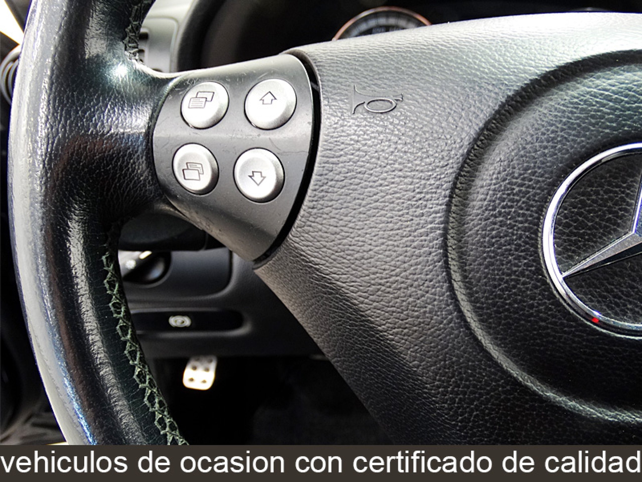 Foto Mercedes-Benz C 200 31