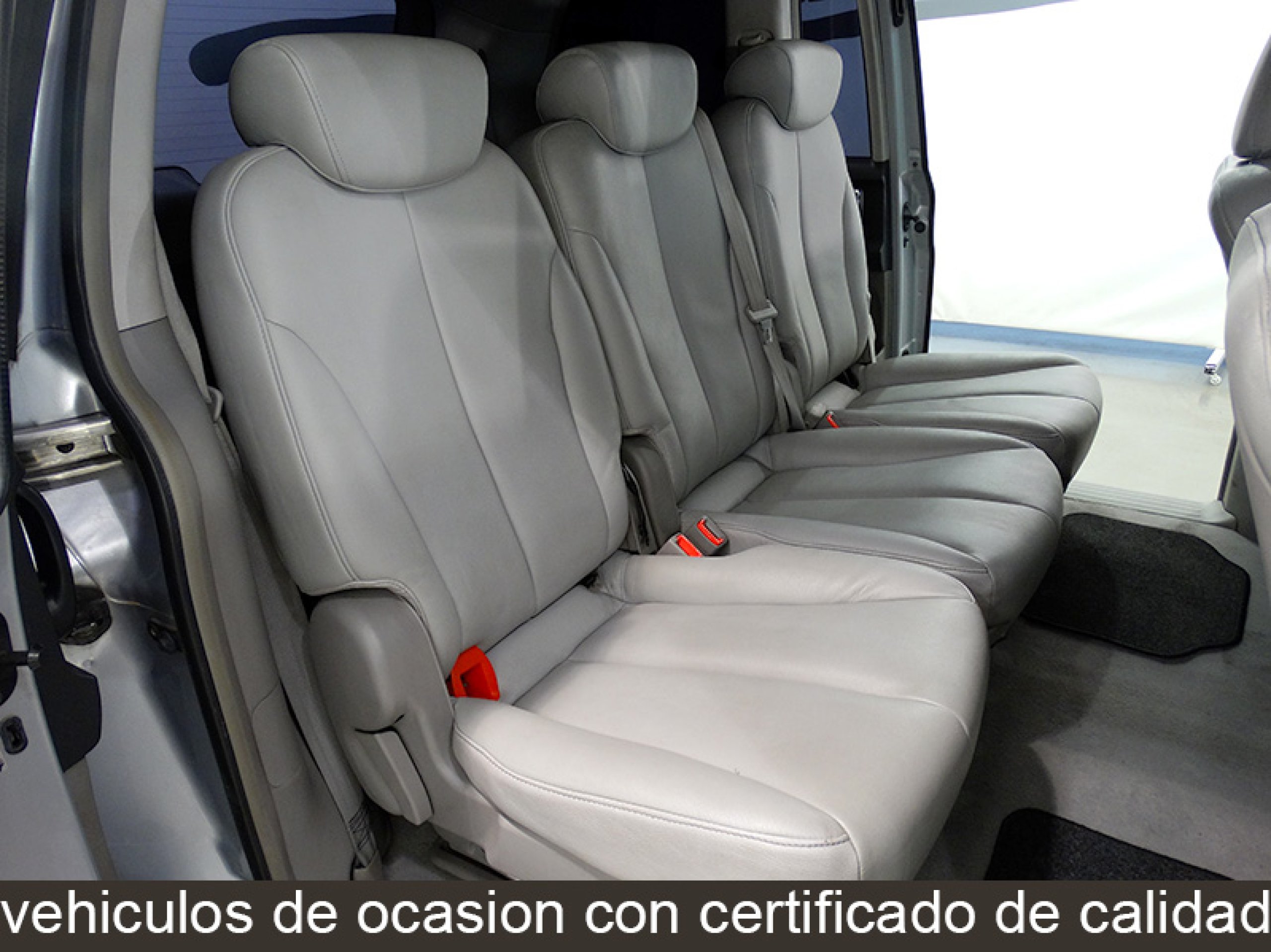 Foto Kia Carnival 20