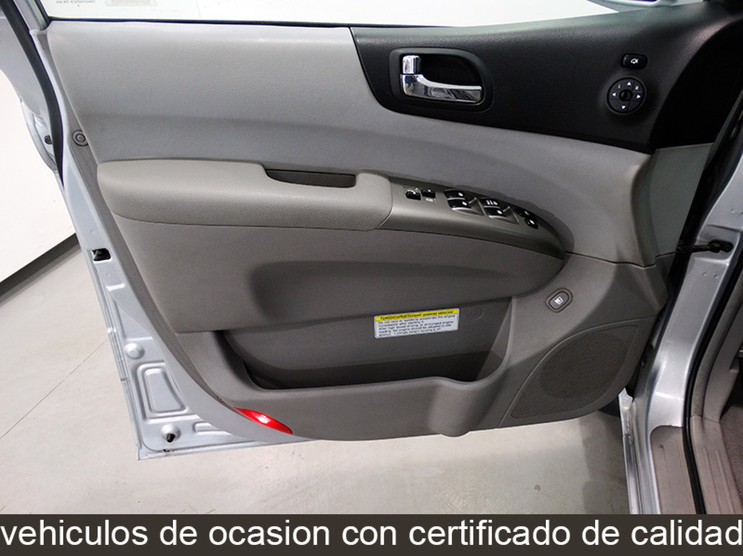Foto Kia Carnival 21