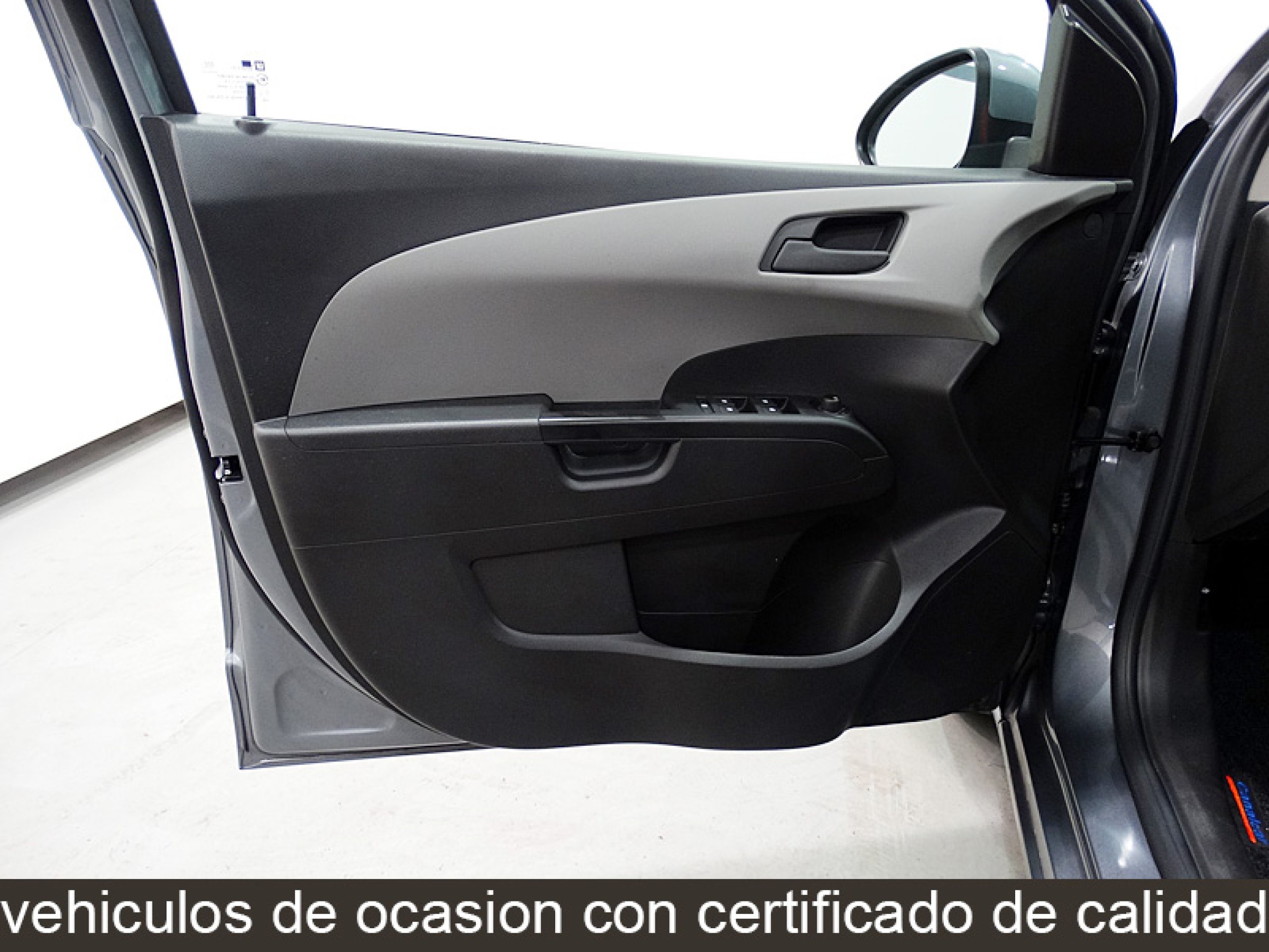 Foto Chevrolet Aveo 21