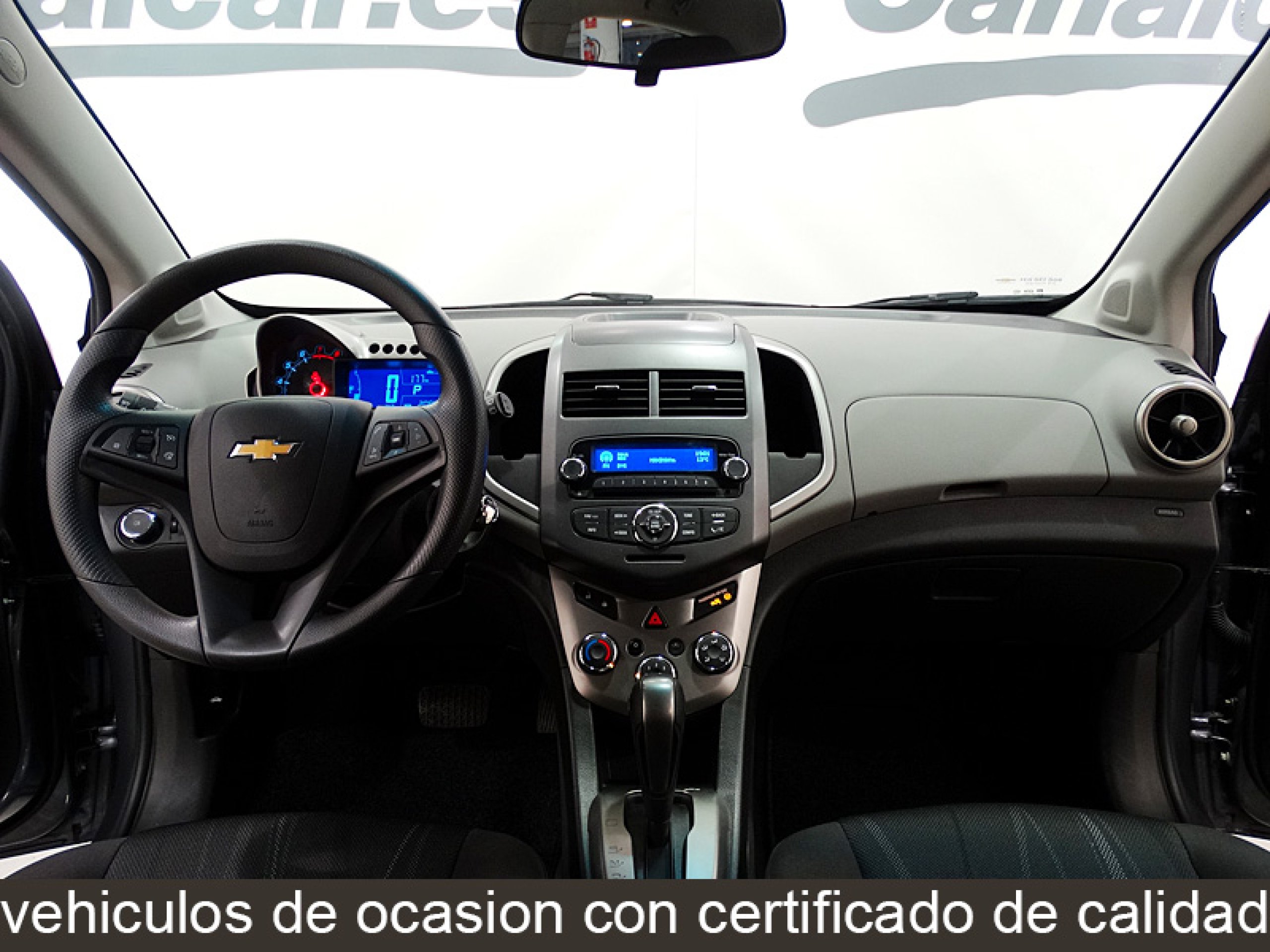 Foto Chevrolet Aveo 23