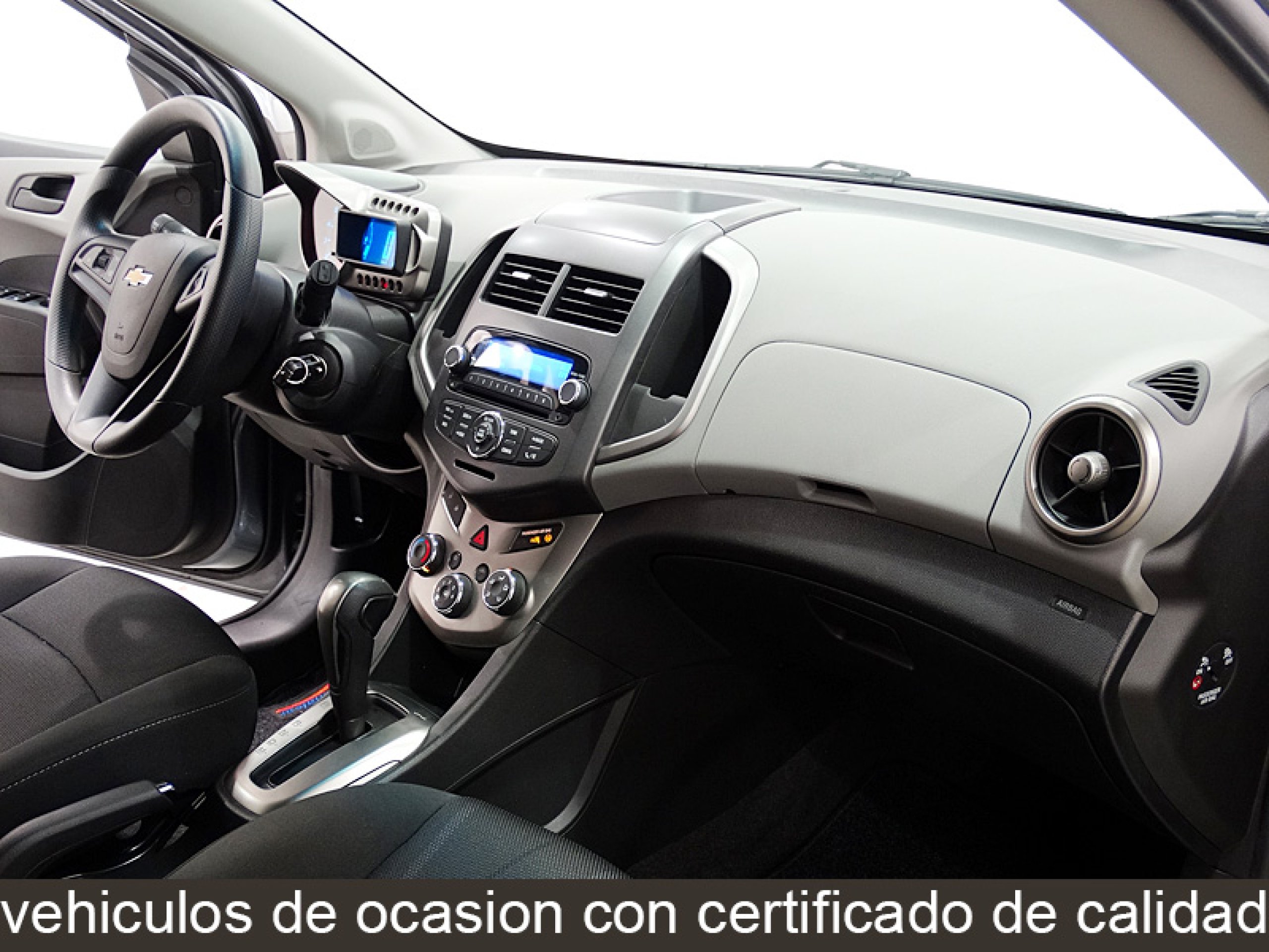 Foto Chevrolet Aveo 24