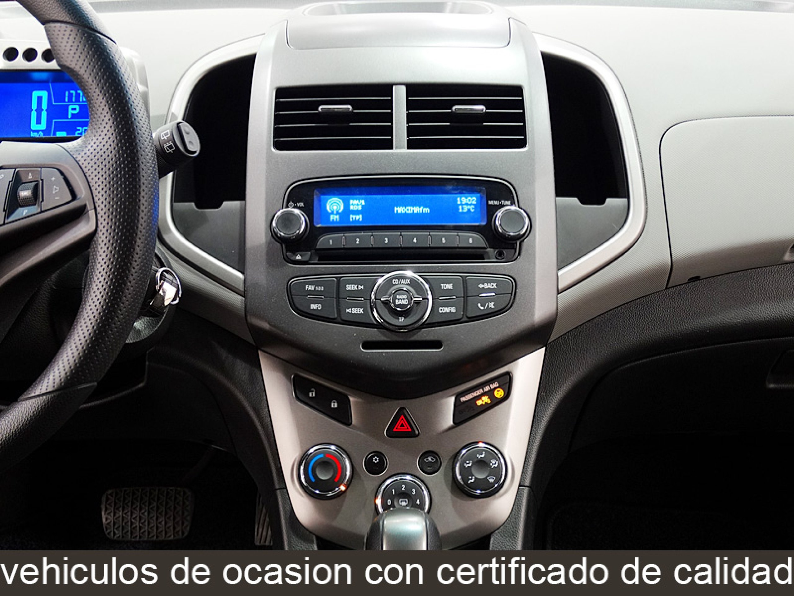 Foto Chevrolet Aveo 27