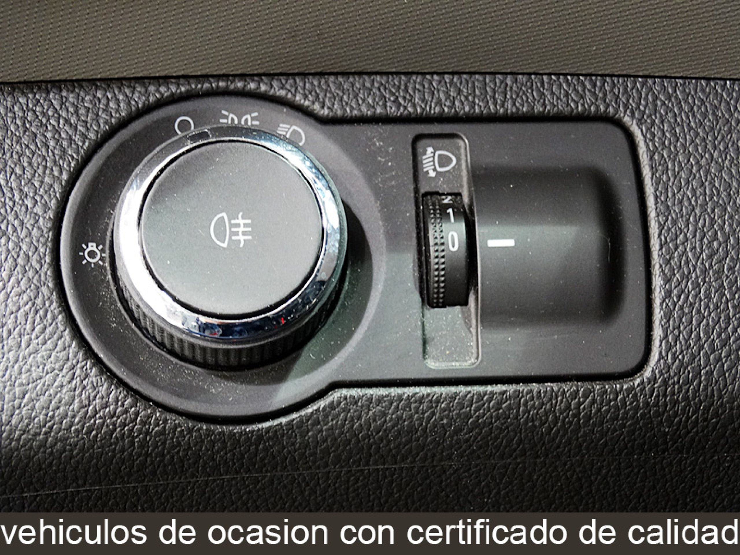 Foto Chevrolet Aveo 35