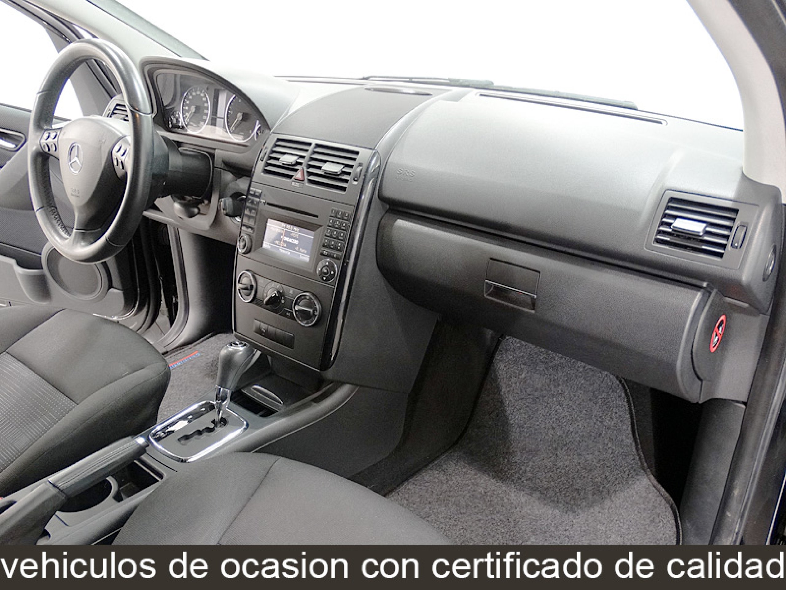 Foto Mercedes-Benz A 180 27