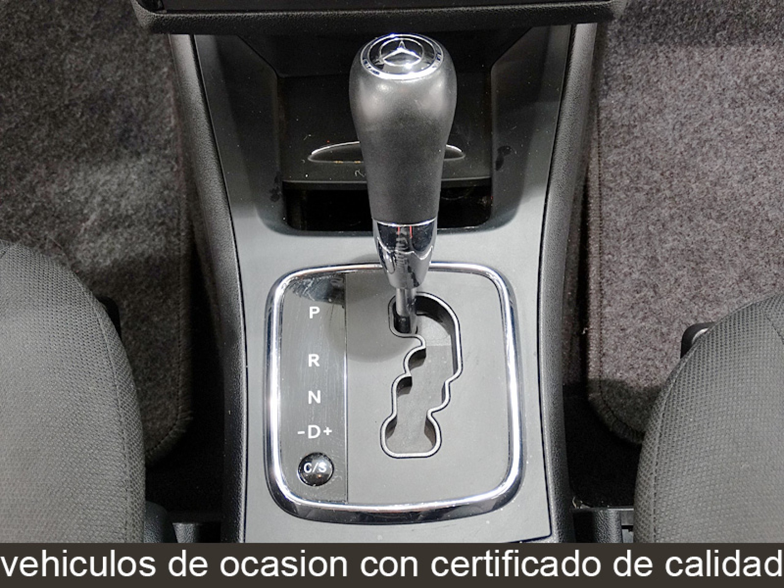 Foto Mercedes-Benz A 180 34