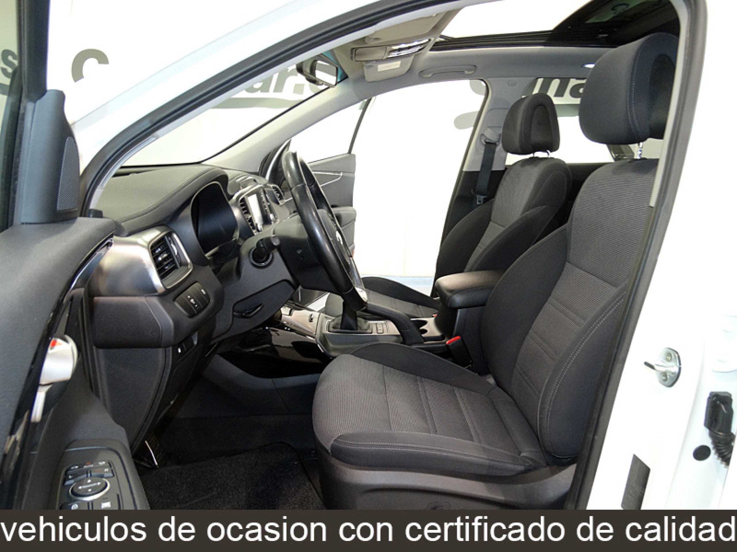 Foto Kia Sorento 16