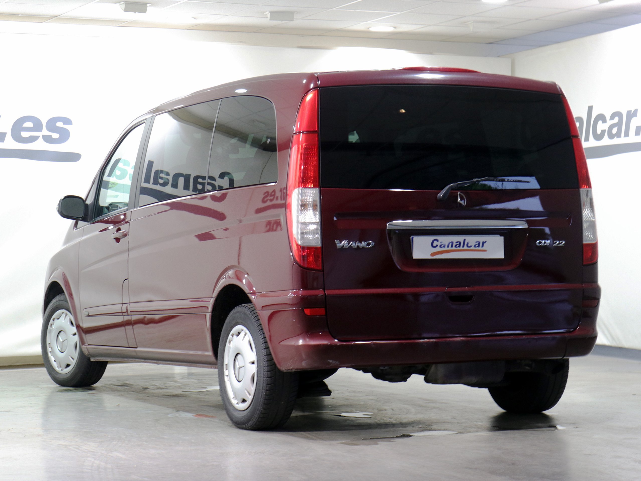 Foto Mercedes-Benz Viano 8 Foto Mercedes-Benz Viano 8