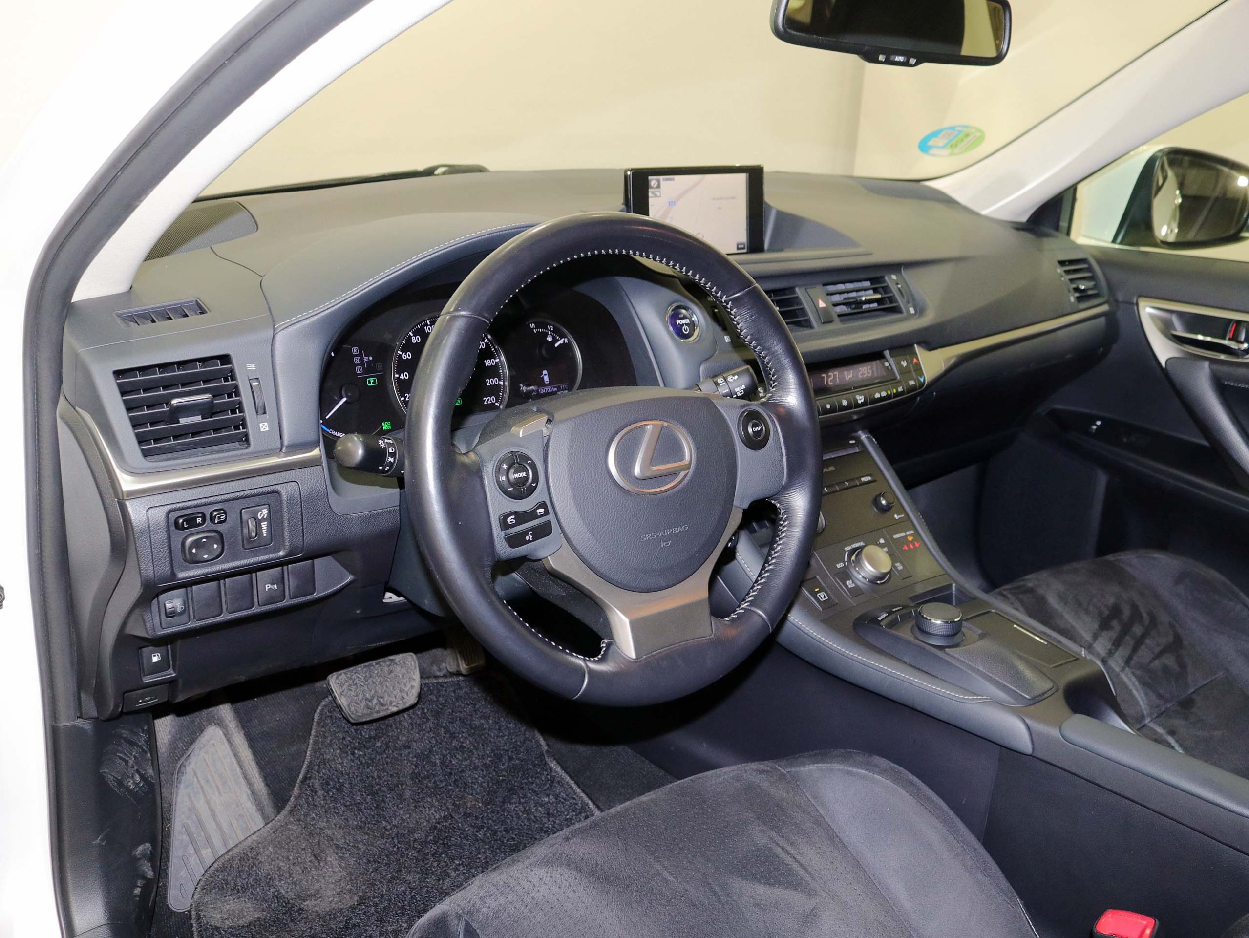 Foto Lexus CT 200h 19