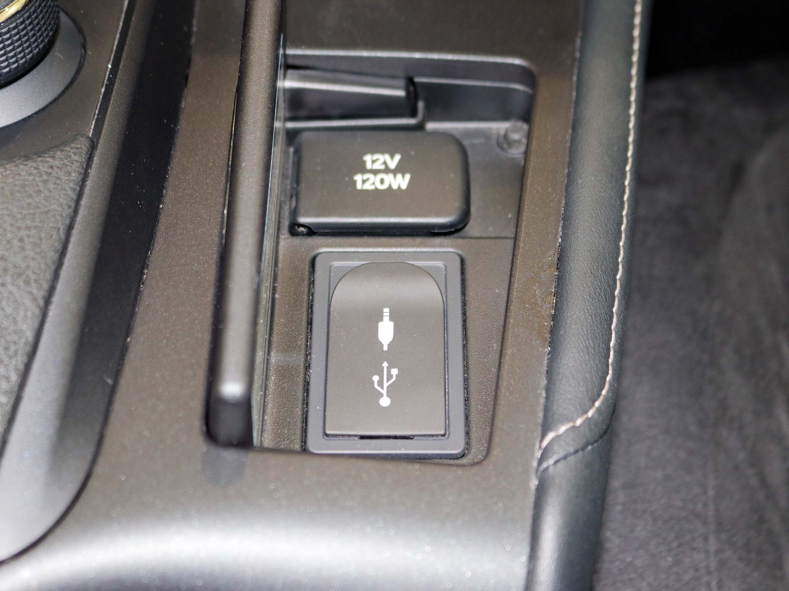 Foto Lexus CT 200h 27