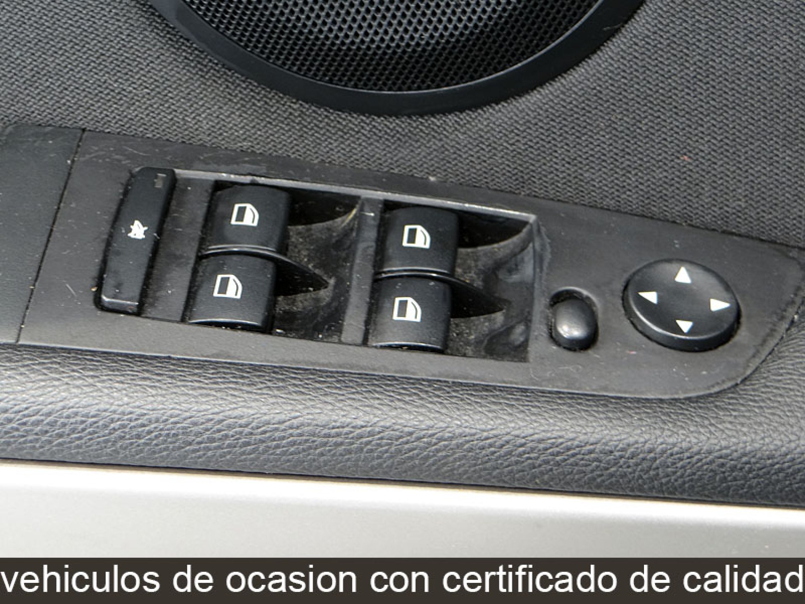 Foto Bmw 320 32