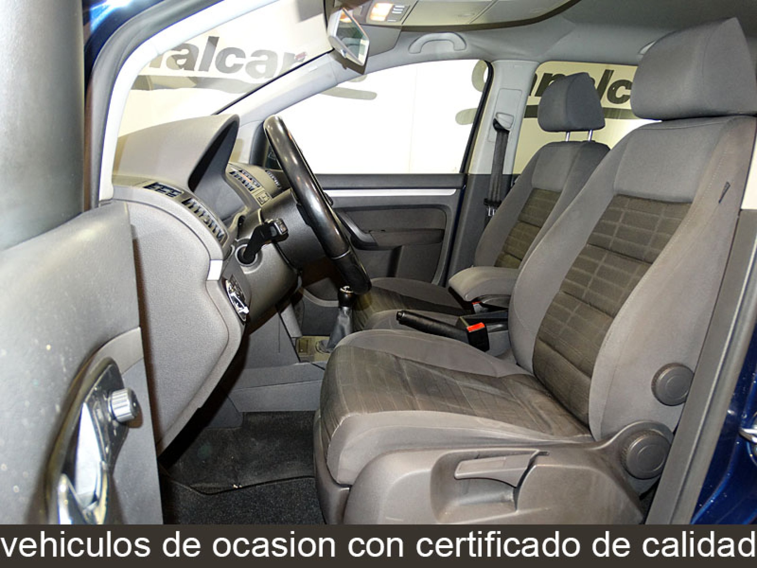 Foto Volkswagen Touran 9 Foto Volkswagen Touran 9