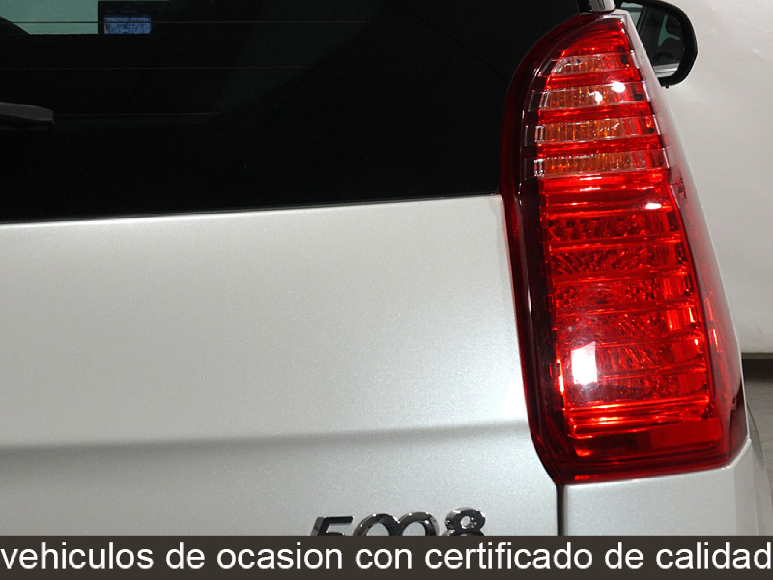 Foto Peugeot 5008 14