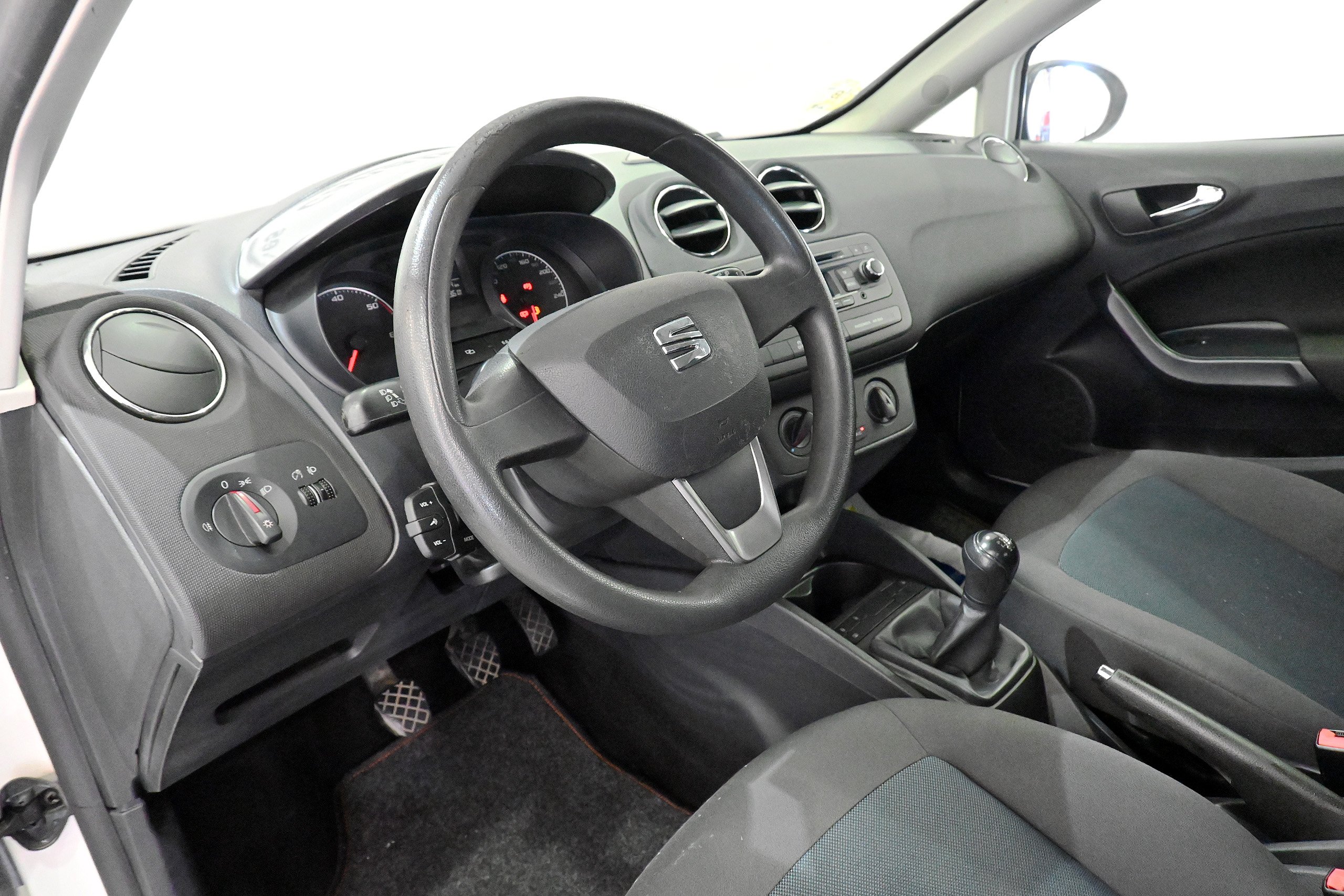 Foto Seat Ibiza 13