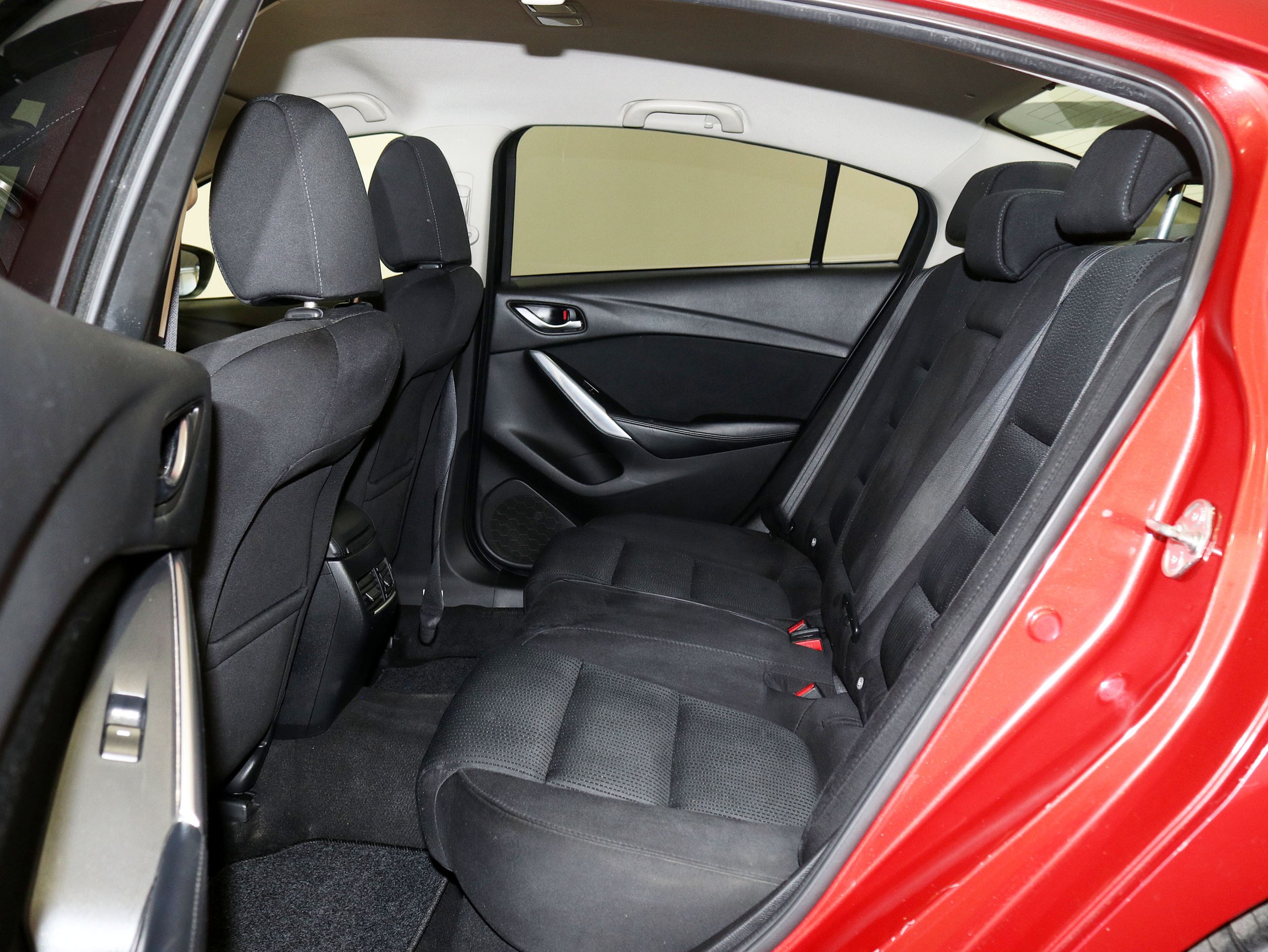 Foto Mazda 2 16