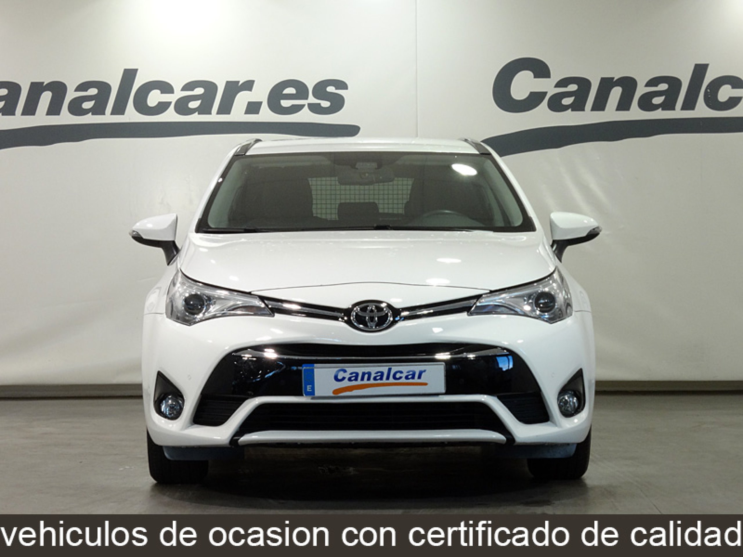 Foto Toyota Avensis 4