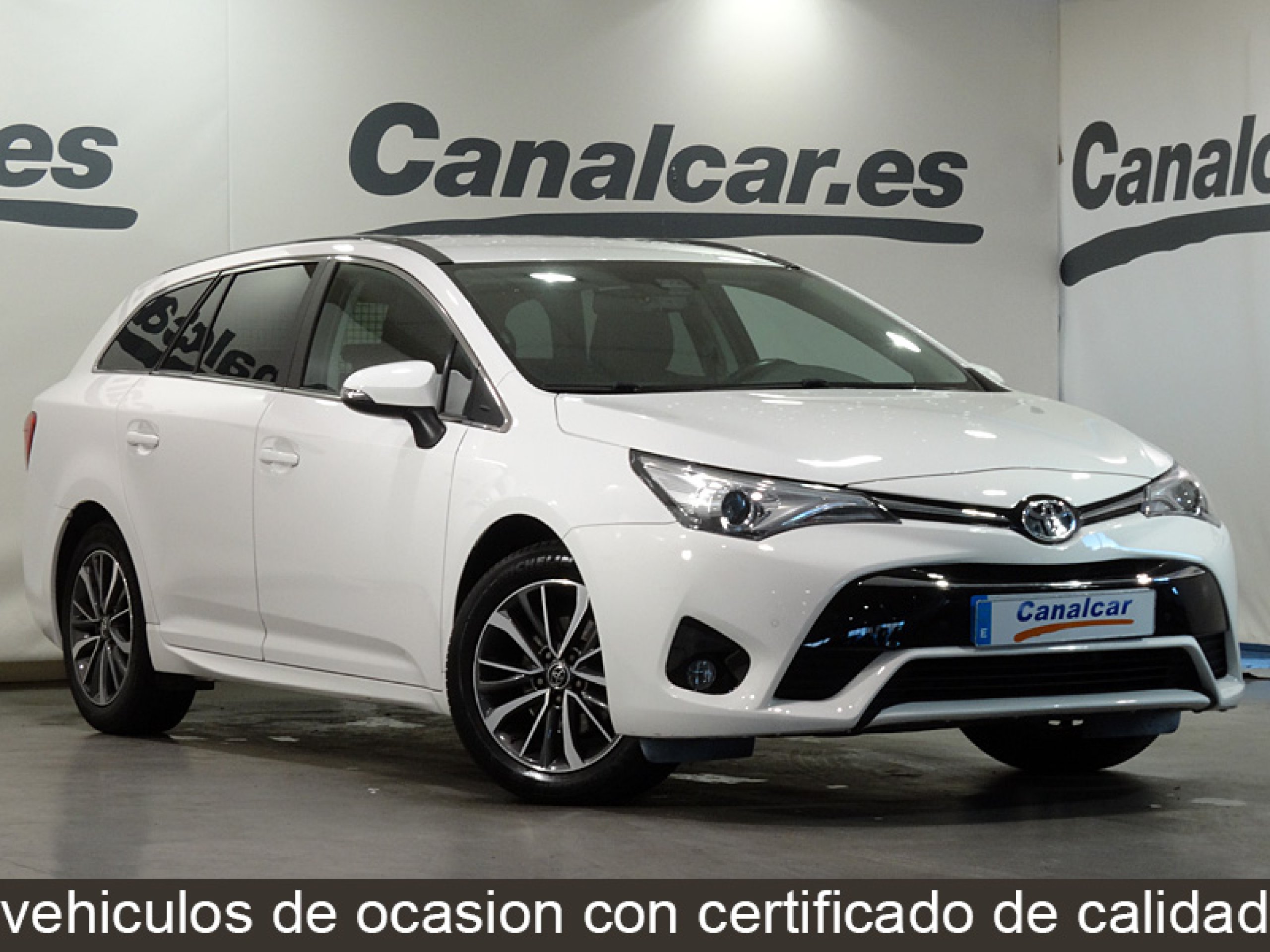Foto Toyota Avensis 6