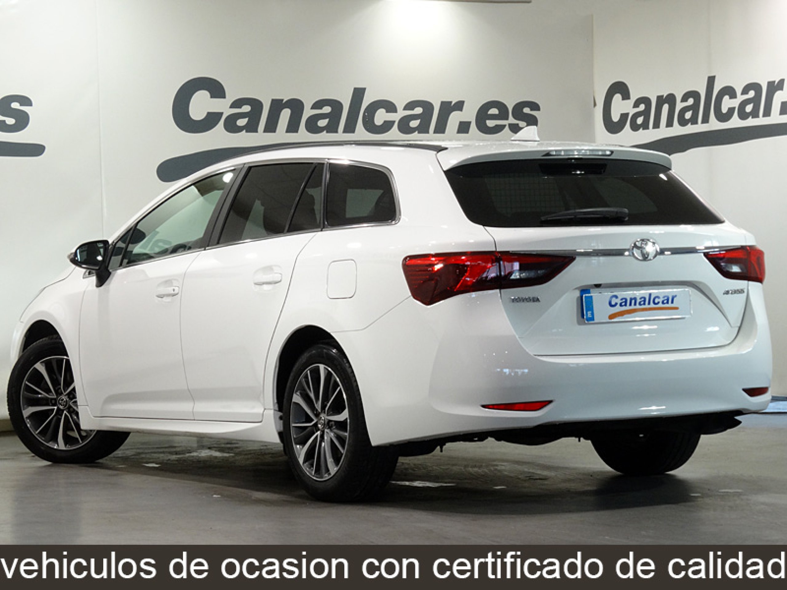 Foto Toyota Avensis 9