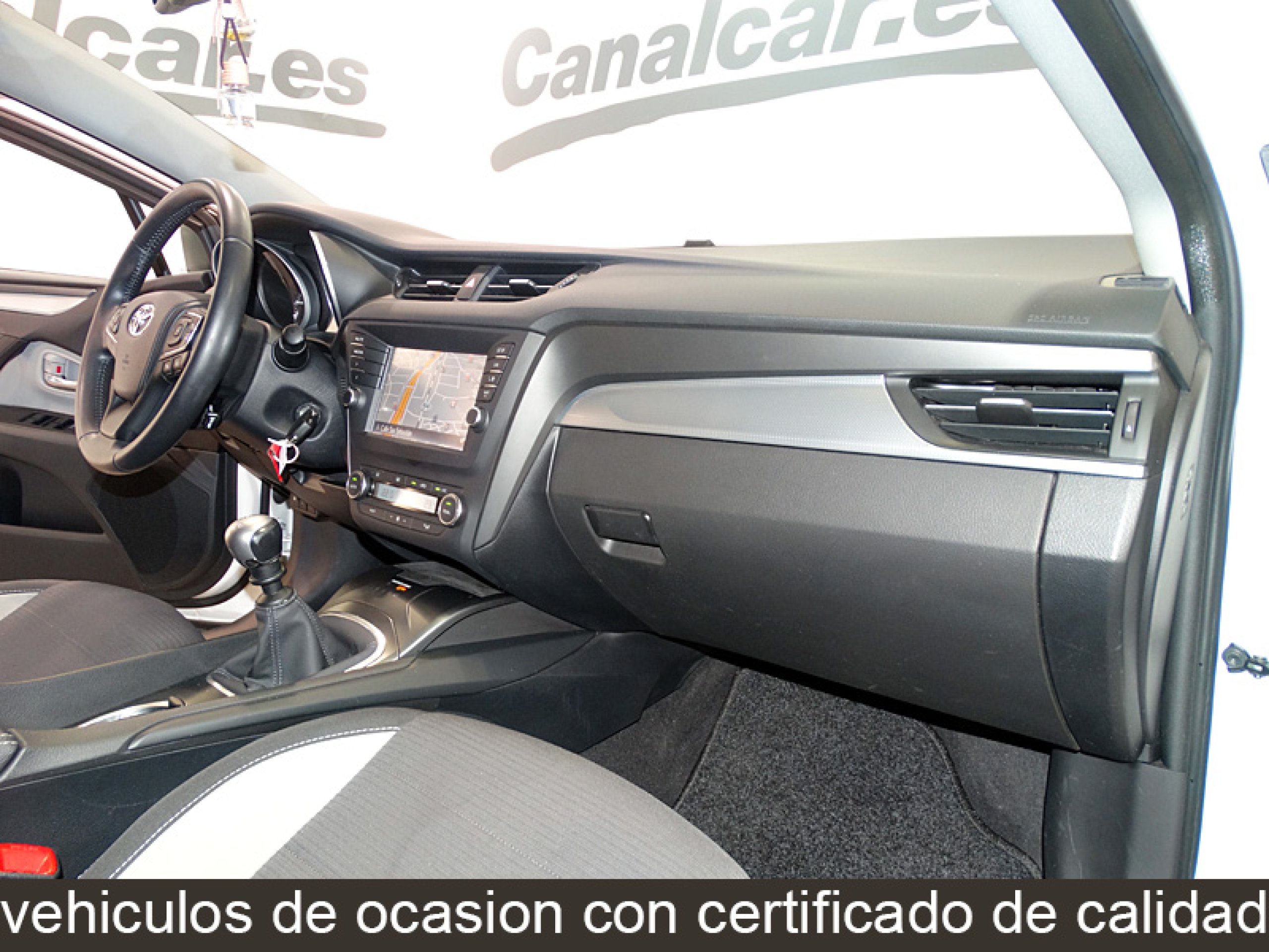 Foto Toyota Avensis 34