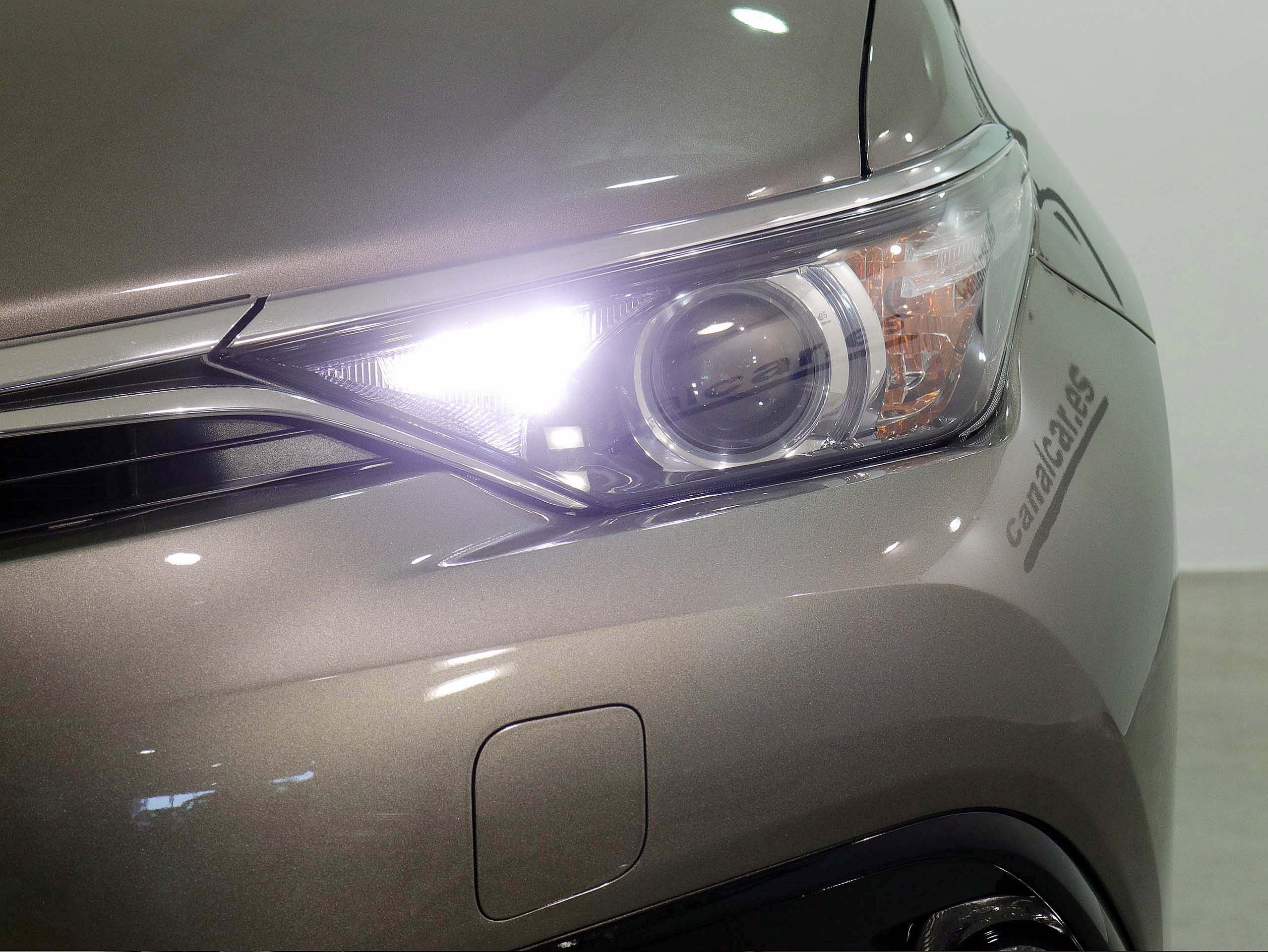 Foto Toyota Auris 14