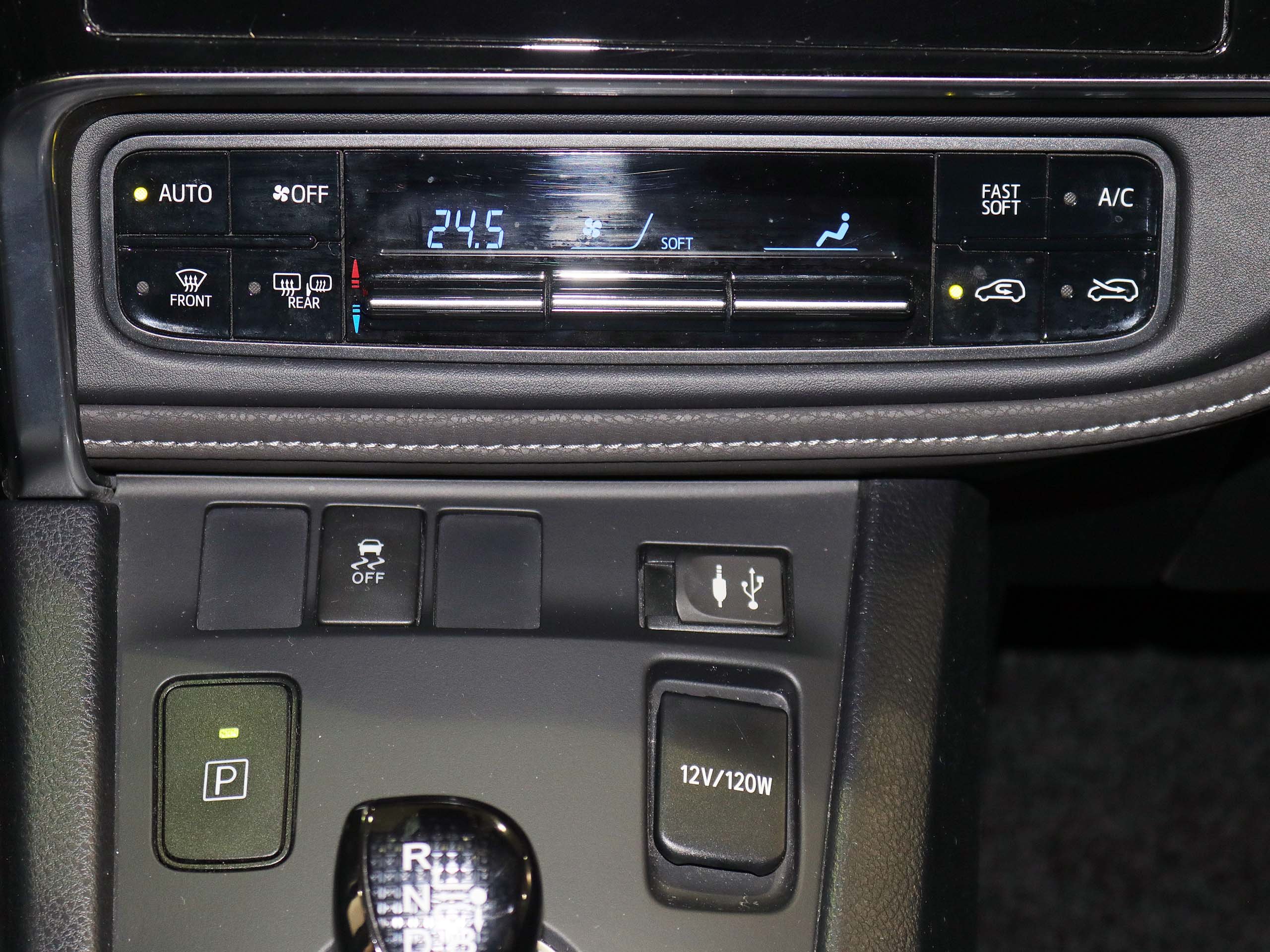 Foto Toyota Auris 30