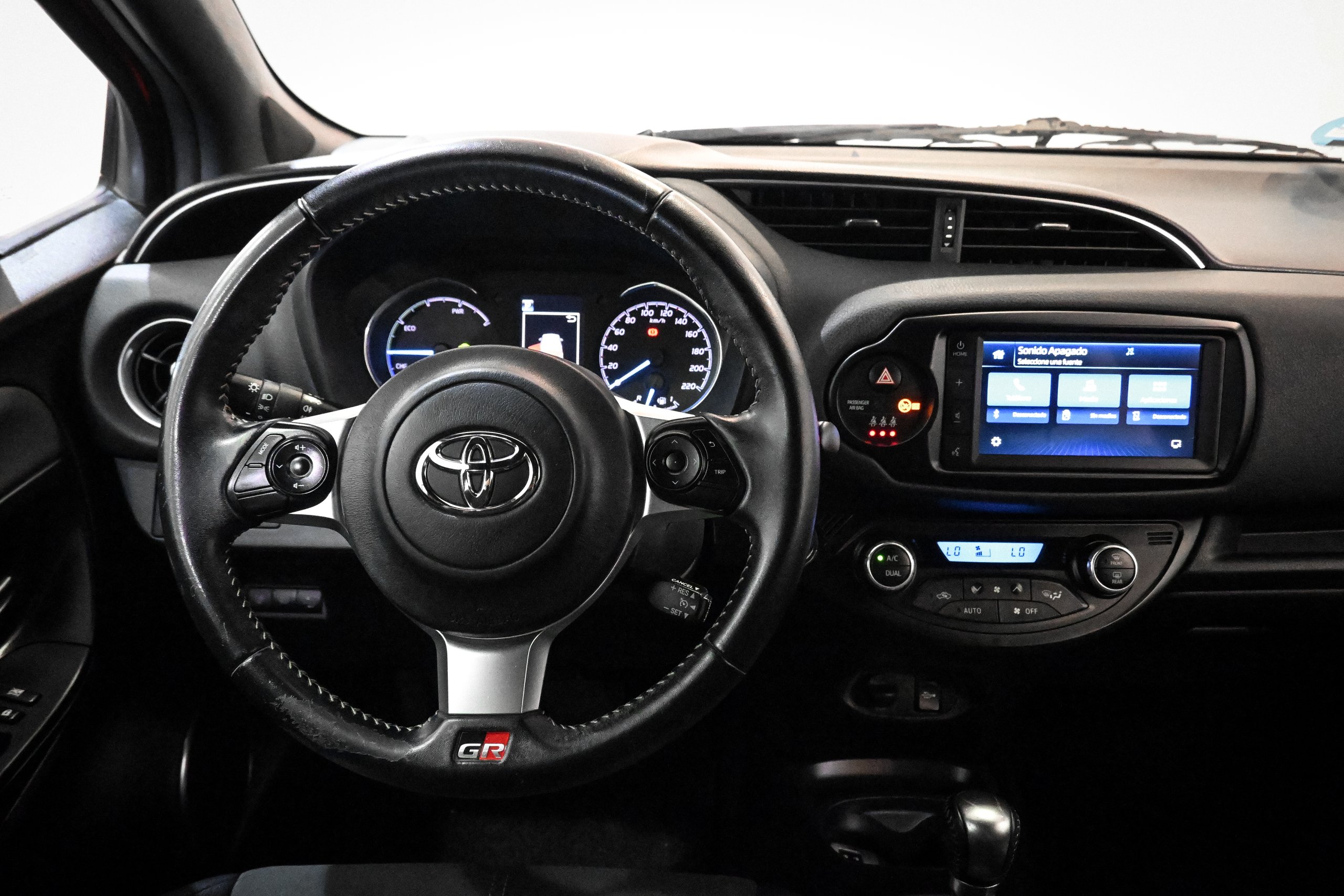 Foto Toyota Yaris 23