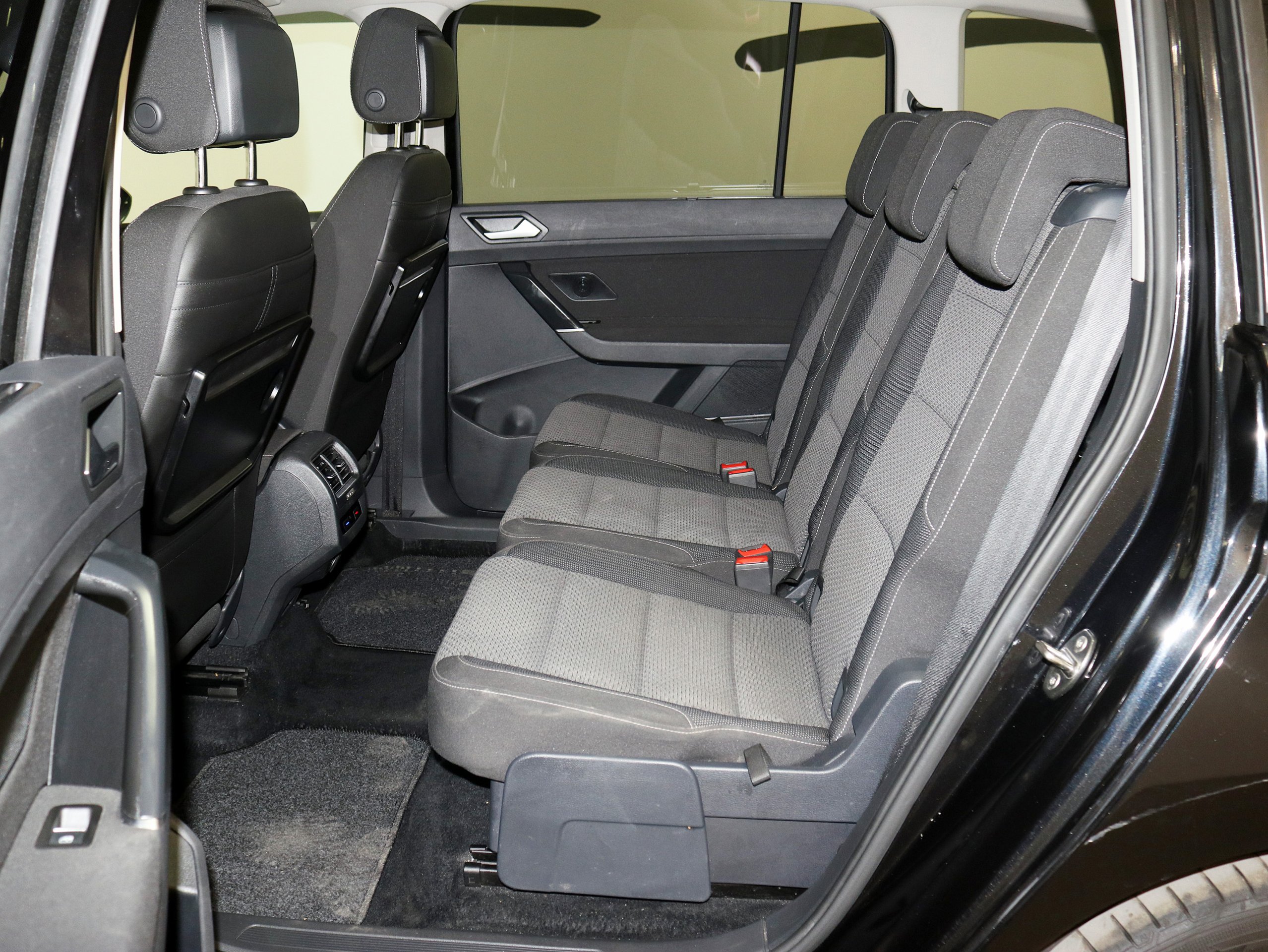 Foto Volkswagen Touran 16