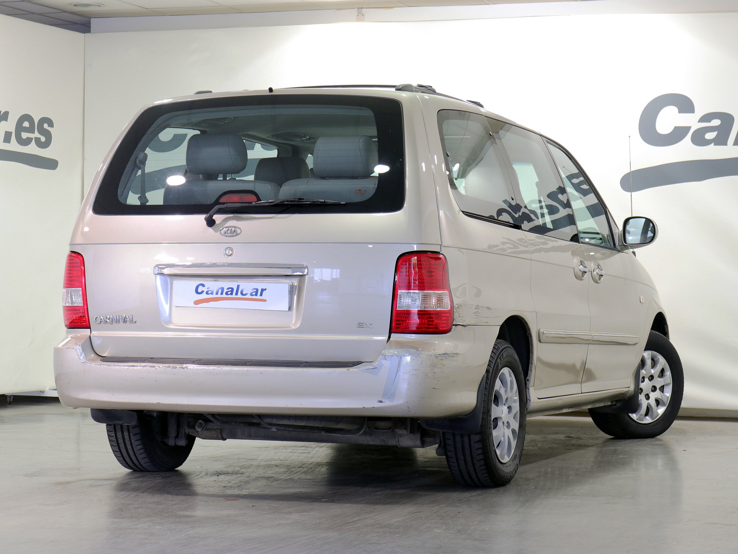 Foto Kia Carnival 6 Foto Kia Carnival 6
