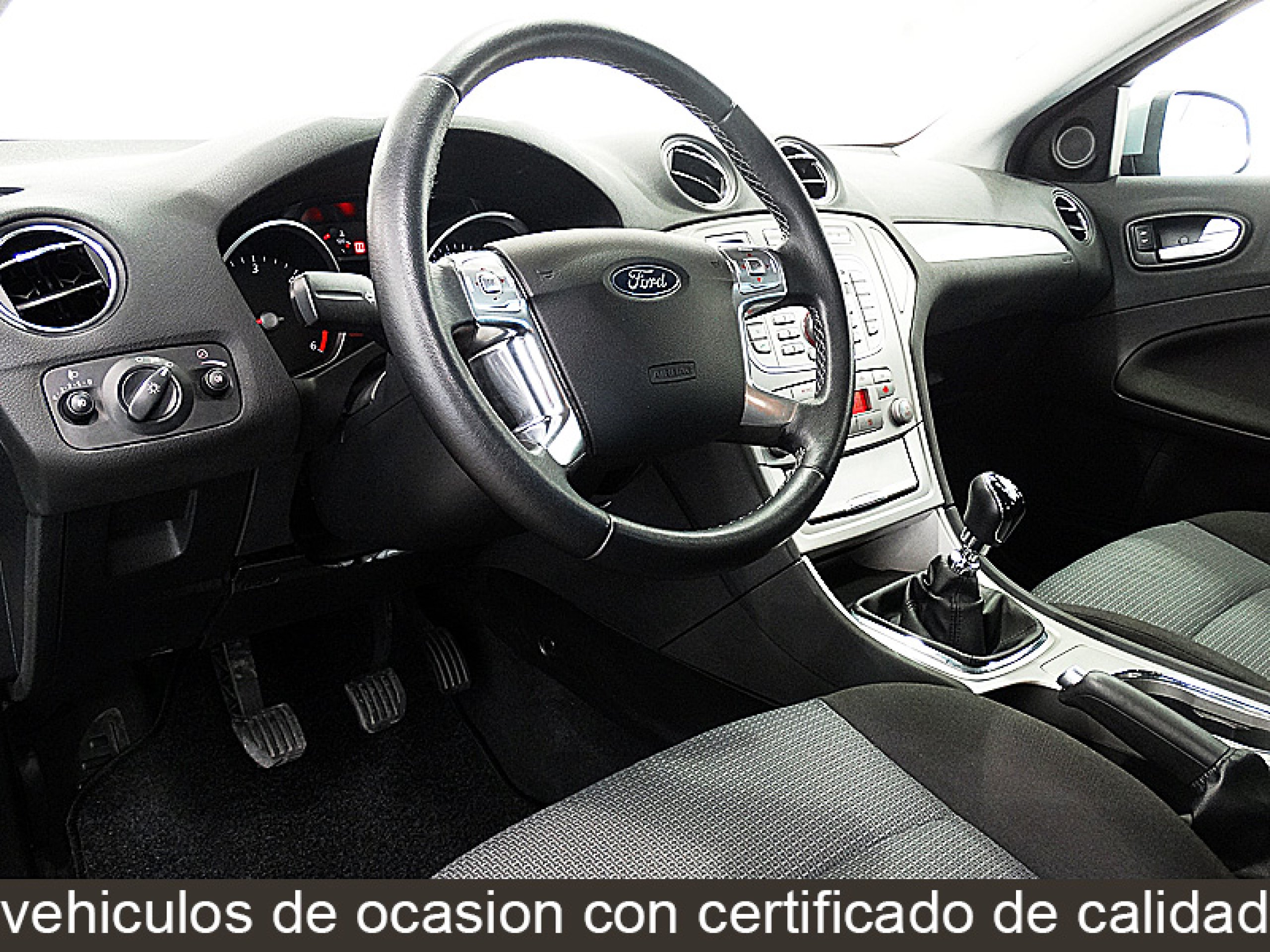 Foto Ford Mondeo 22
