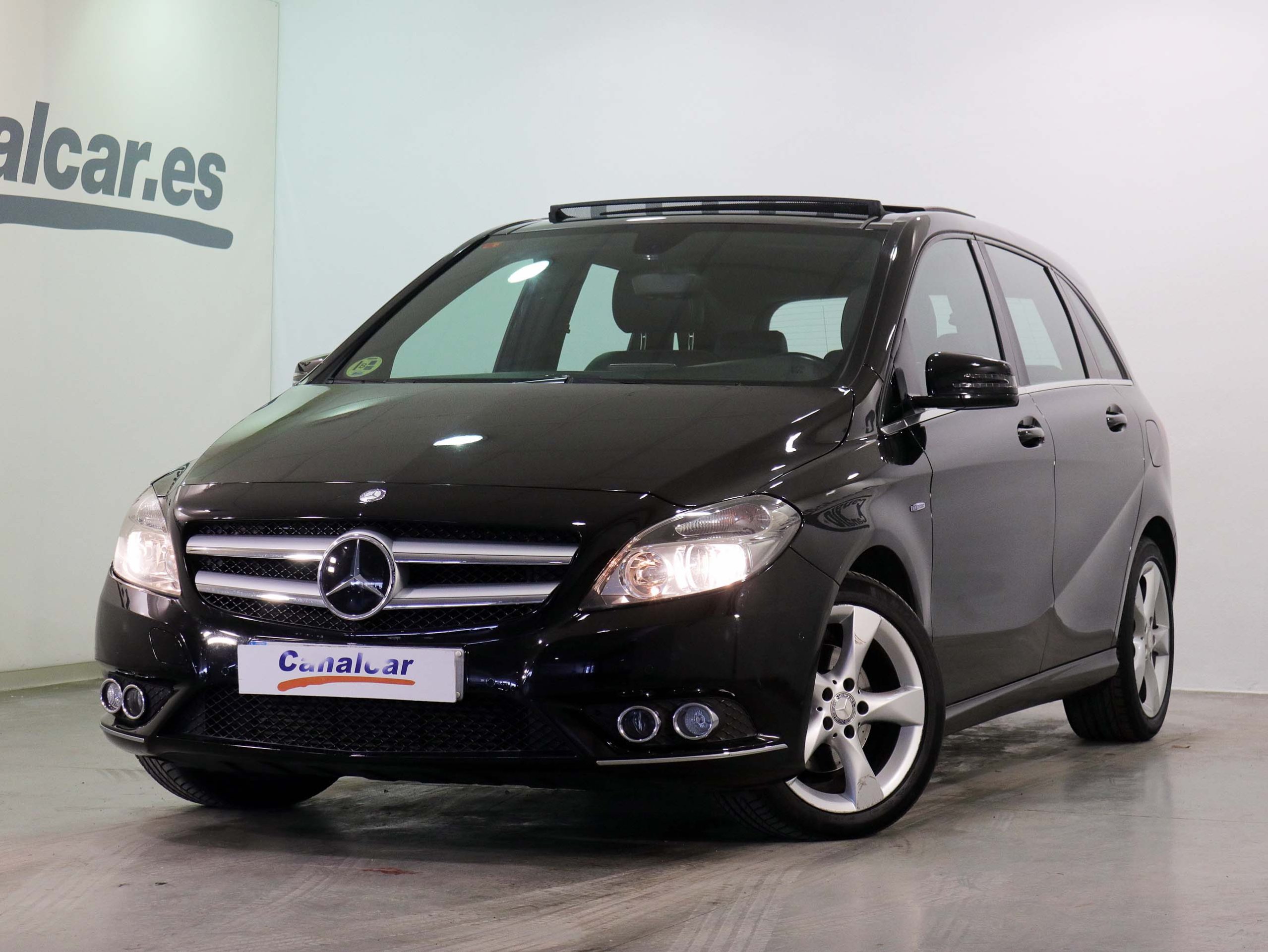 Foto Mercedes-Benz B 180 1