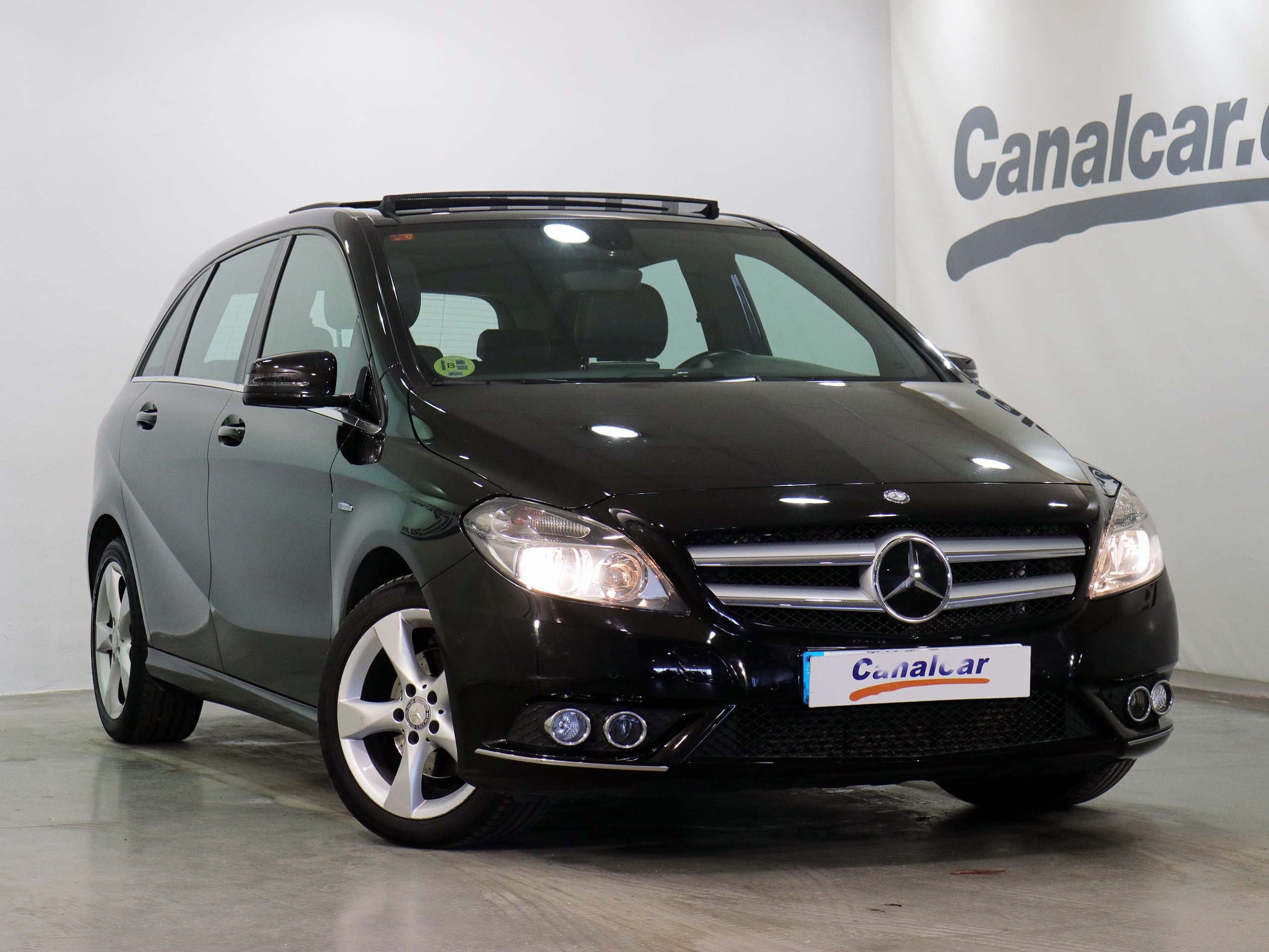 Foto Mercedes-Benz B 180 4