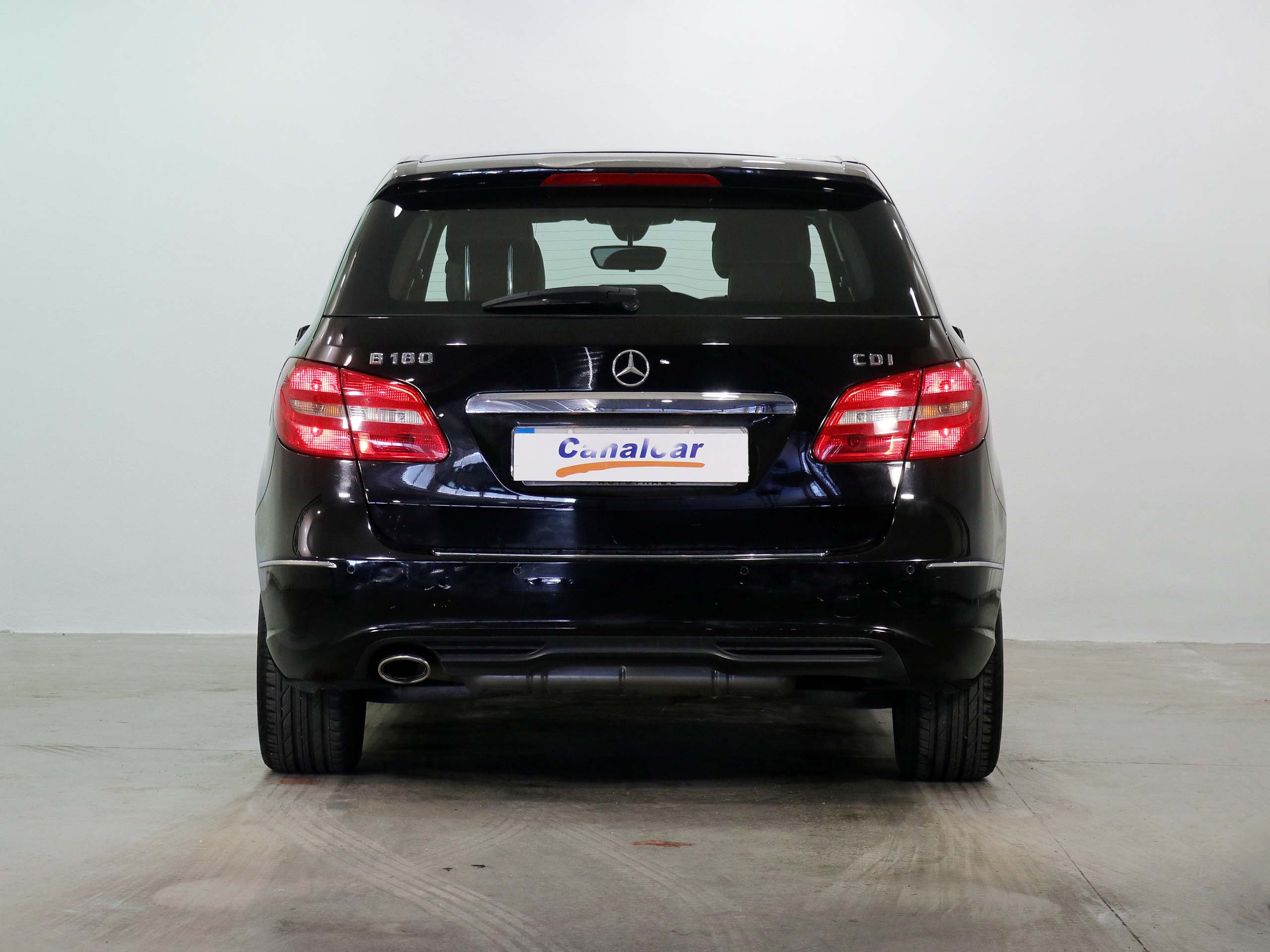 Foto Mercedes-Benz B 180 6
