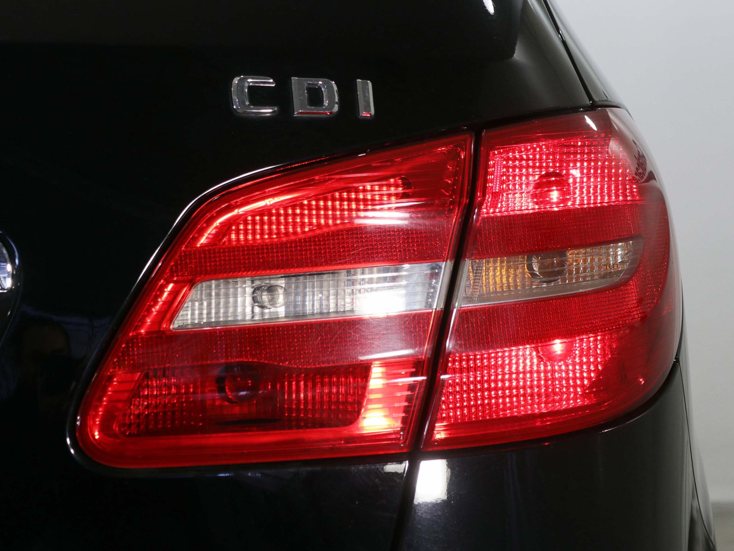 Foto Mercedes-Benz B 180 11