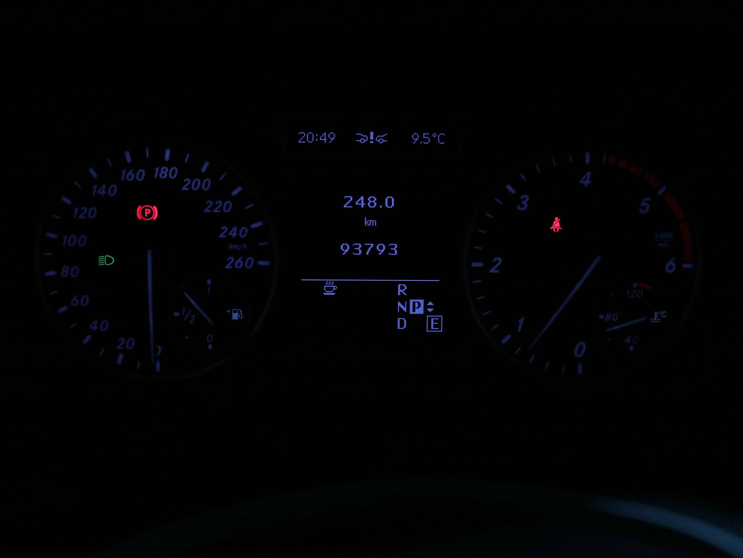 Foto Mercedes-Benz B 180 17
