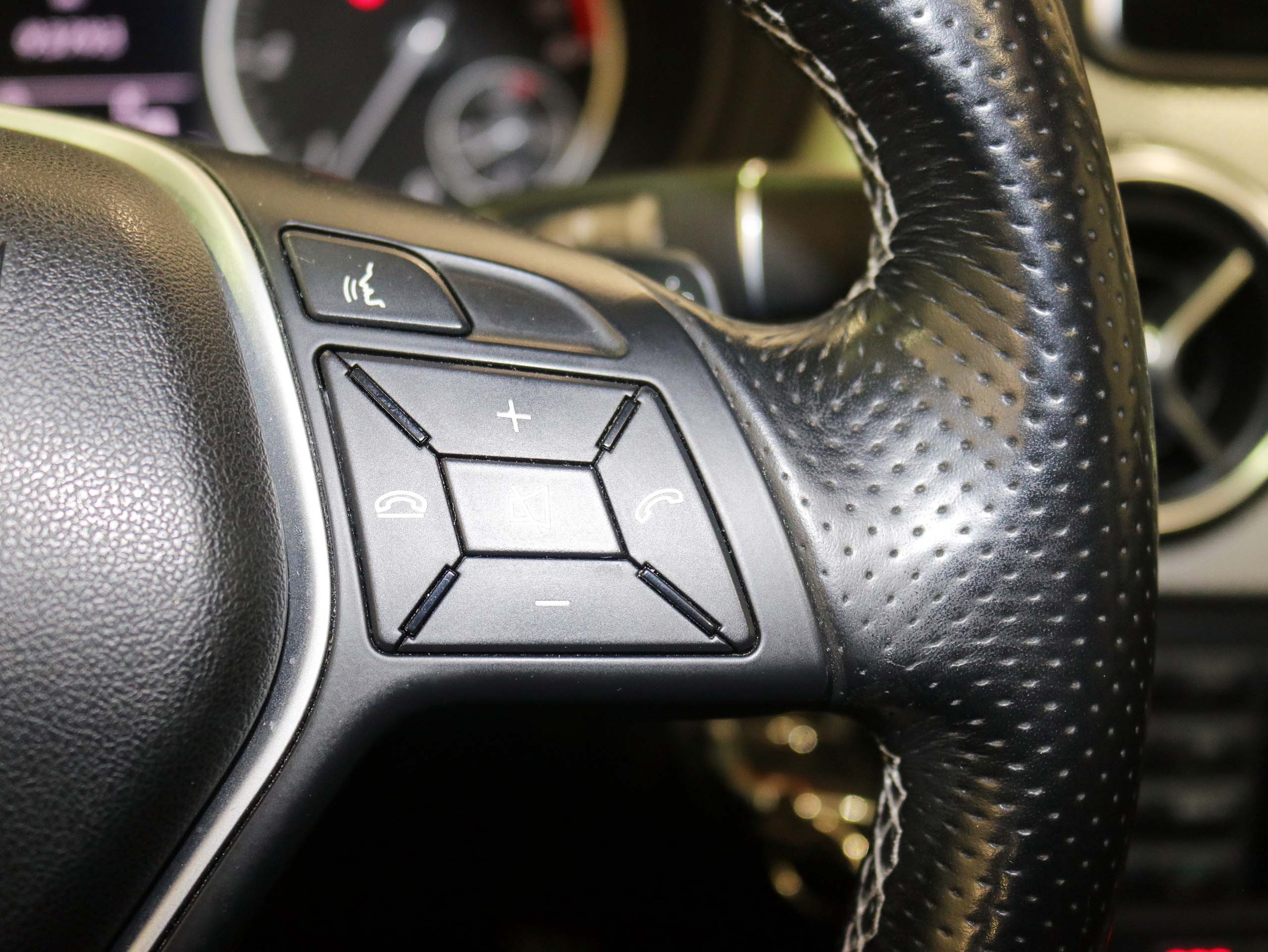Foto Mercedes-Benz B 180 31