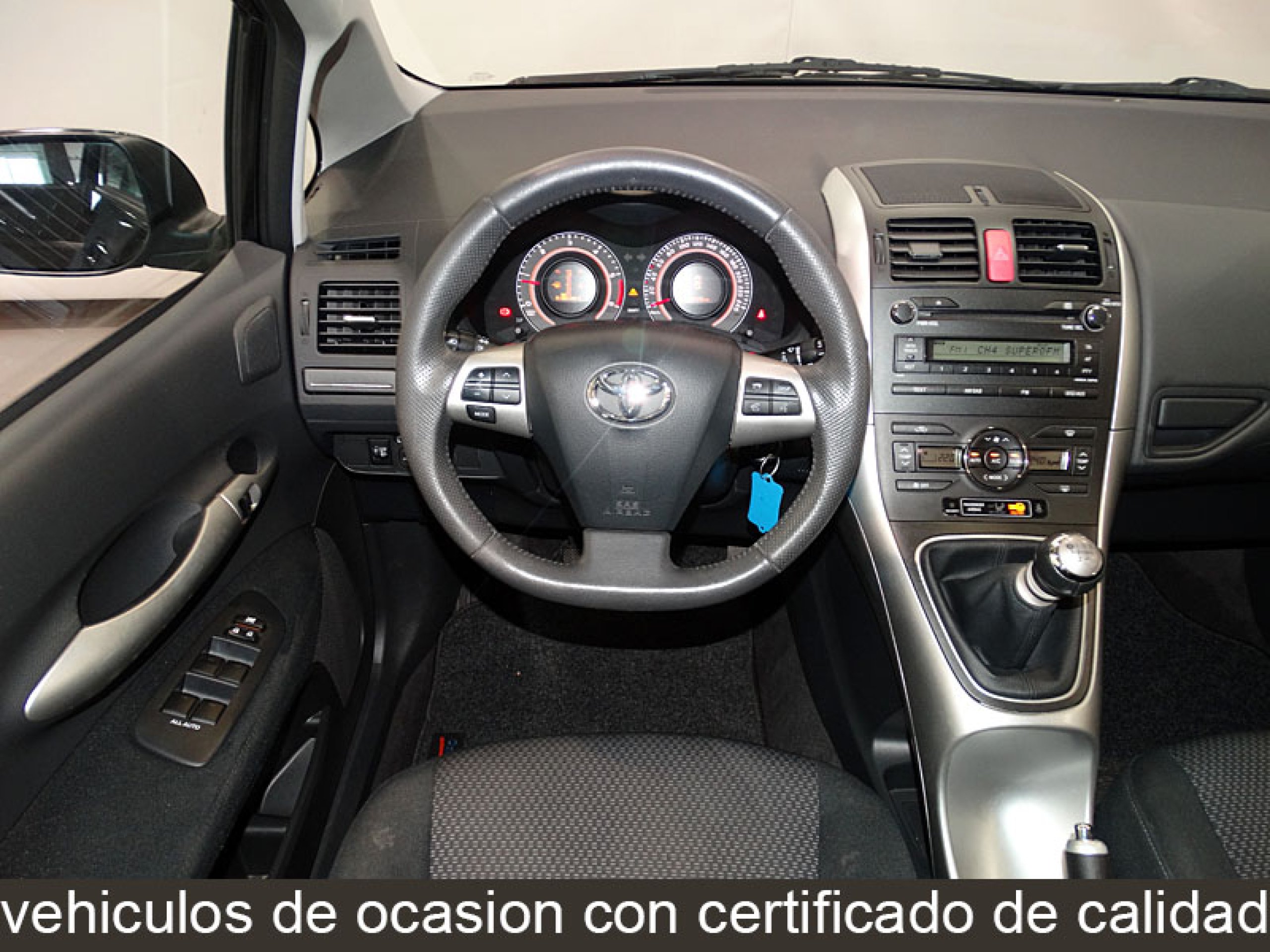 Foto Toyota Auris 16