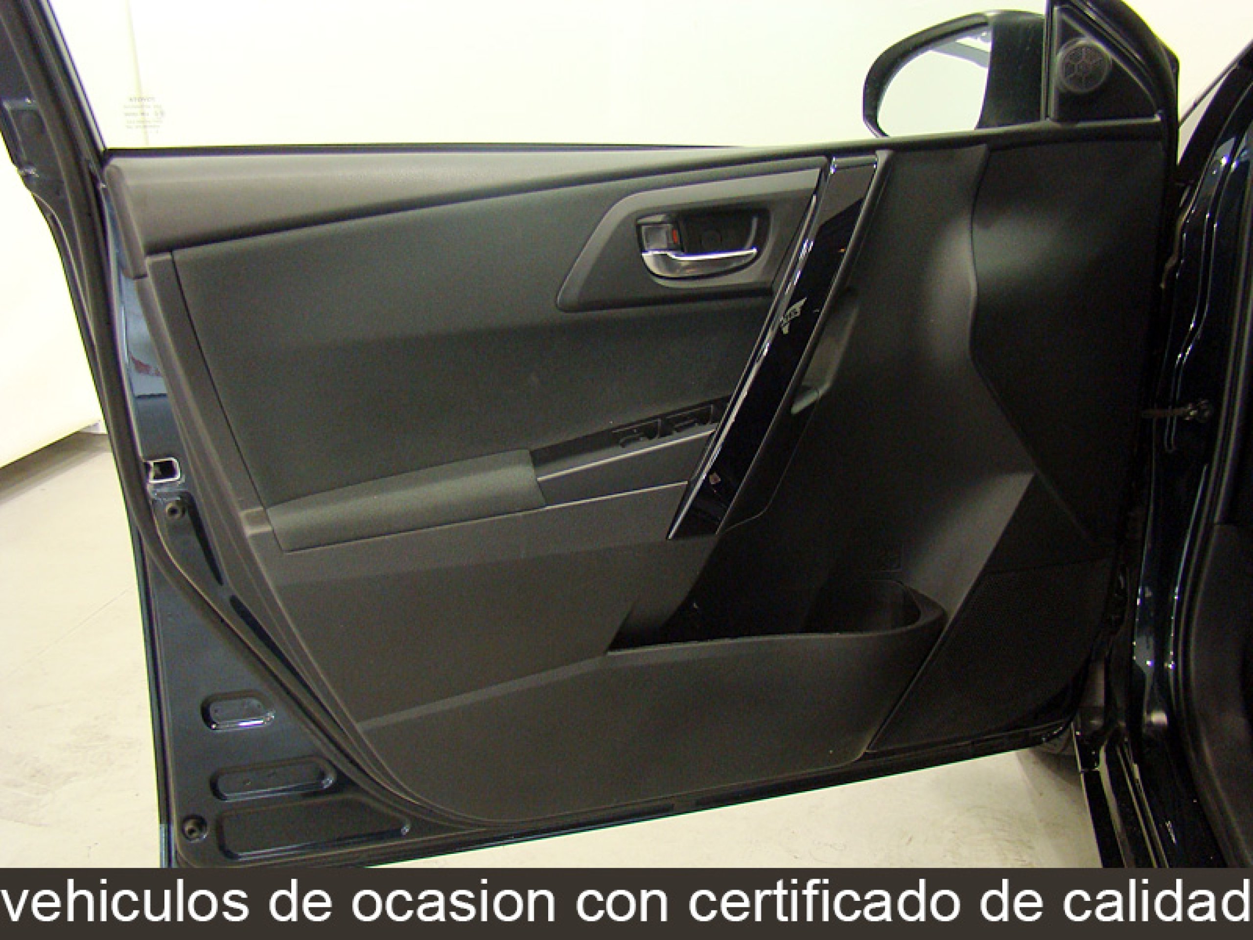 Foto Toyota Auris 21