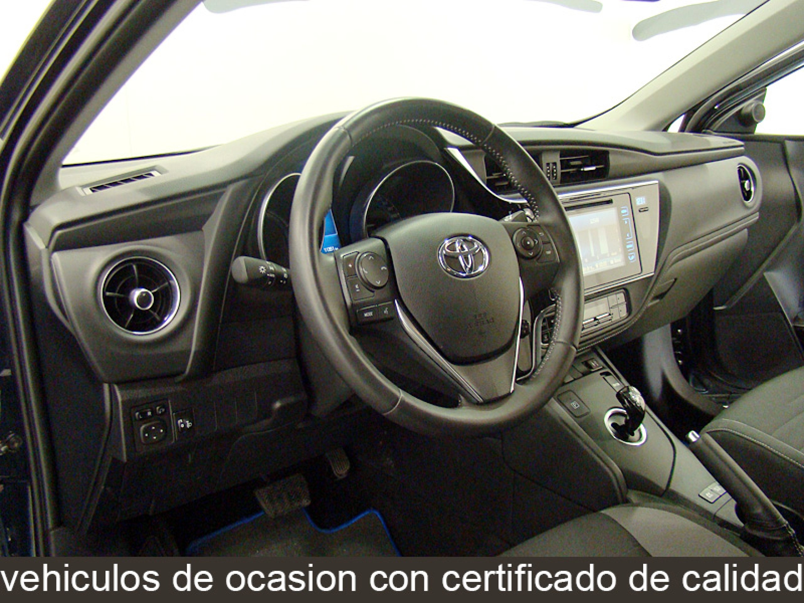 Foto Toyota Auris 22