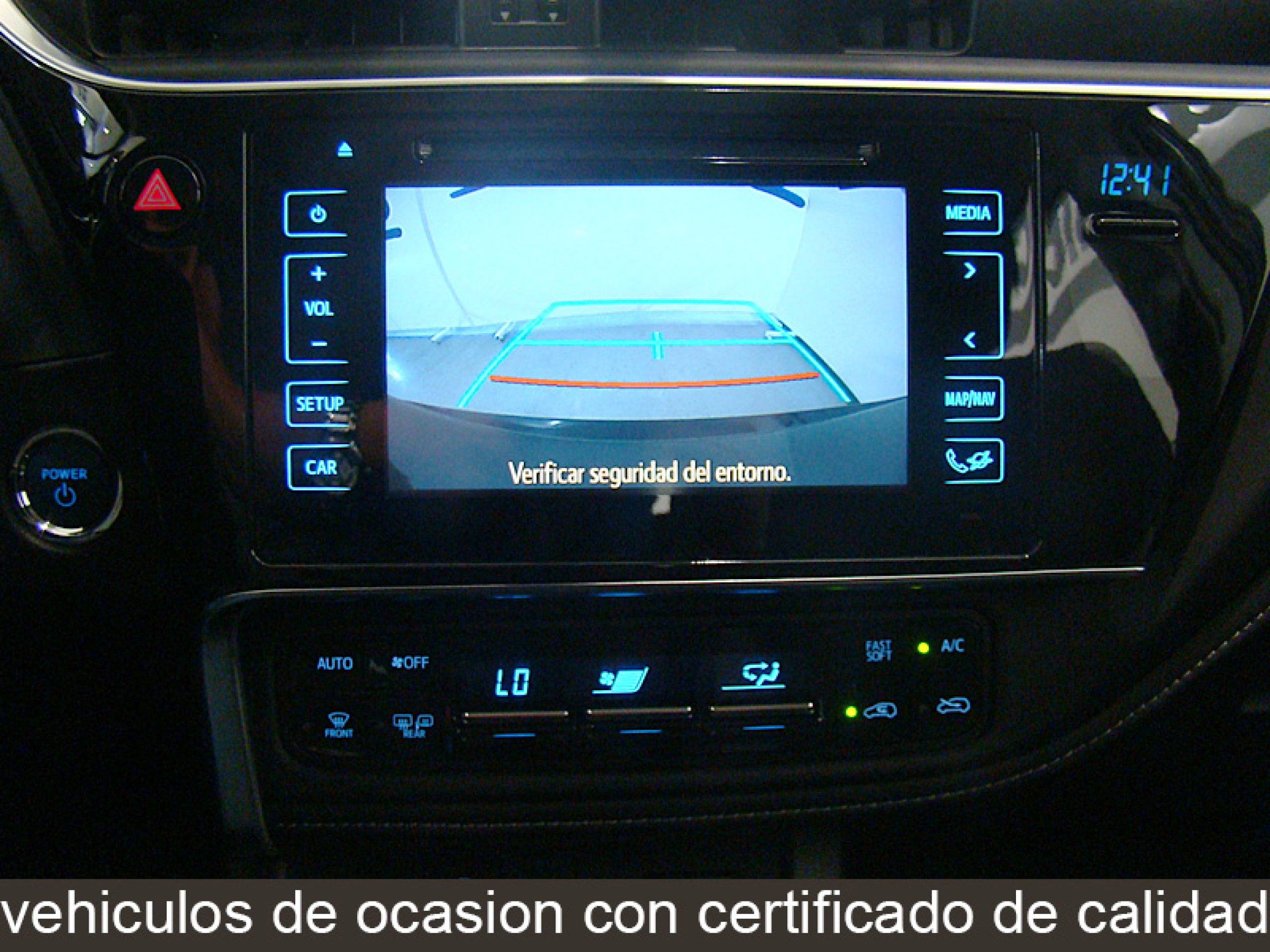 Foto Toyota Auris 34