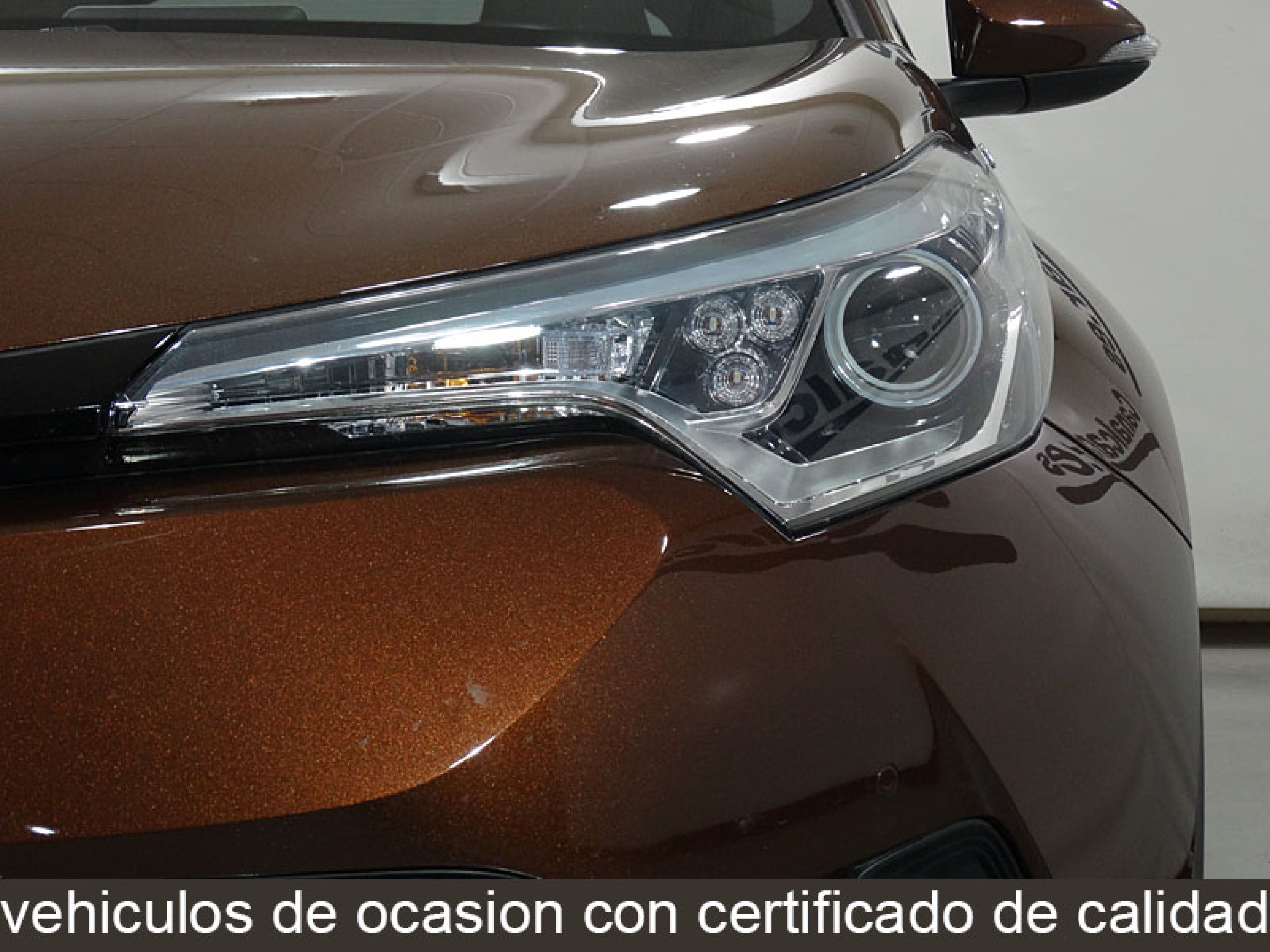 Foto Toyota C-HR 13