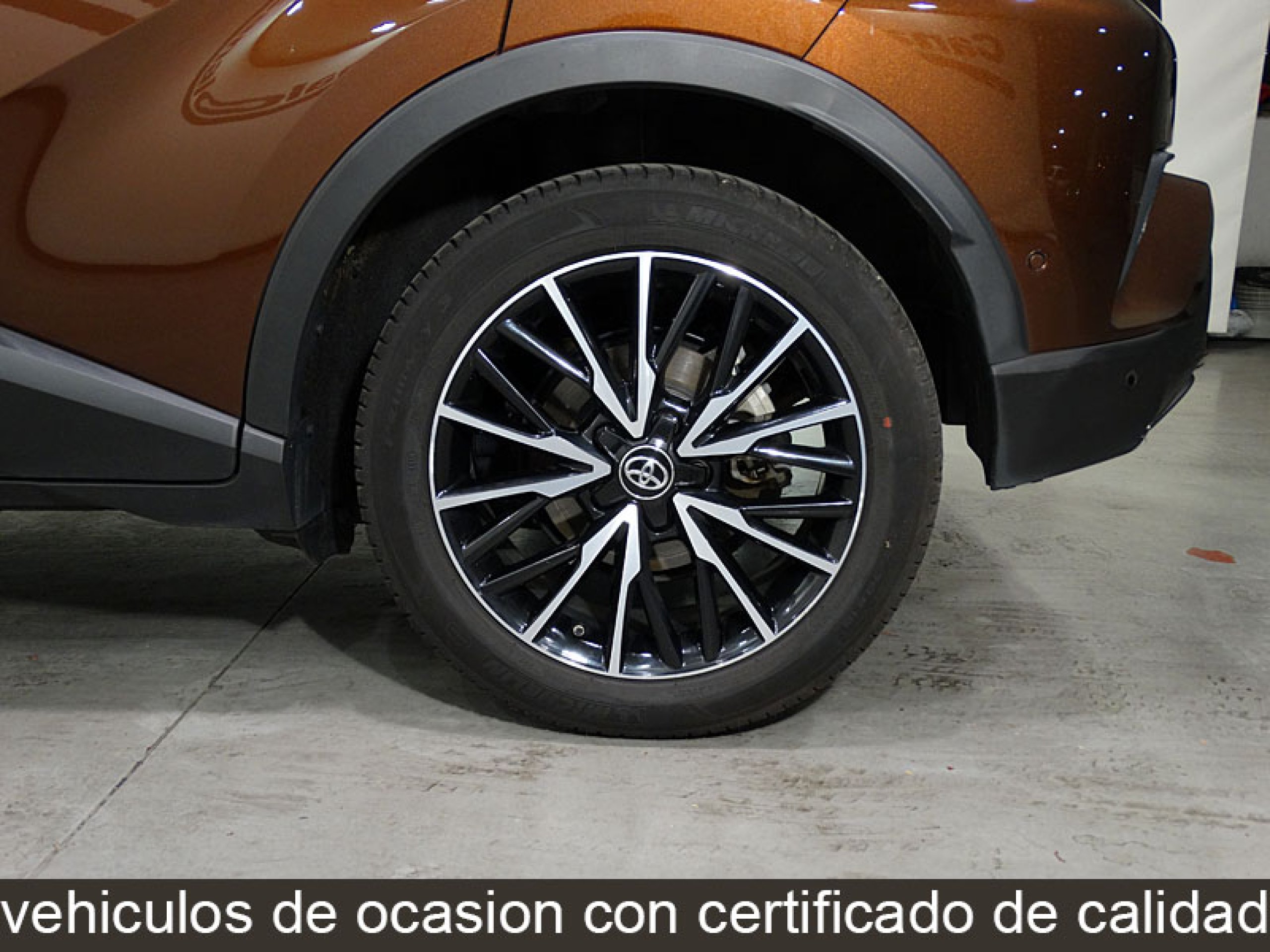 Foto Toyota C-HR 30